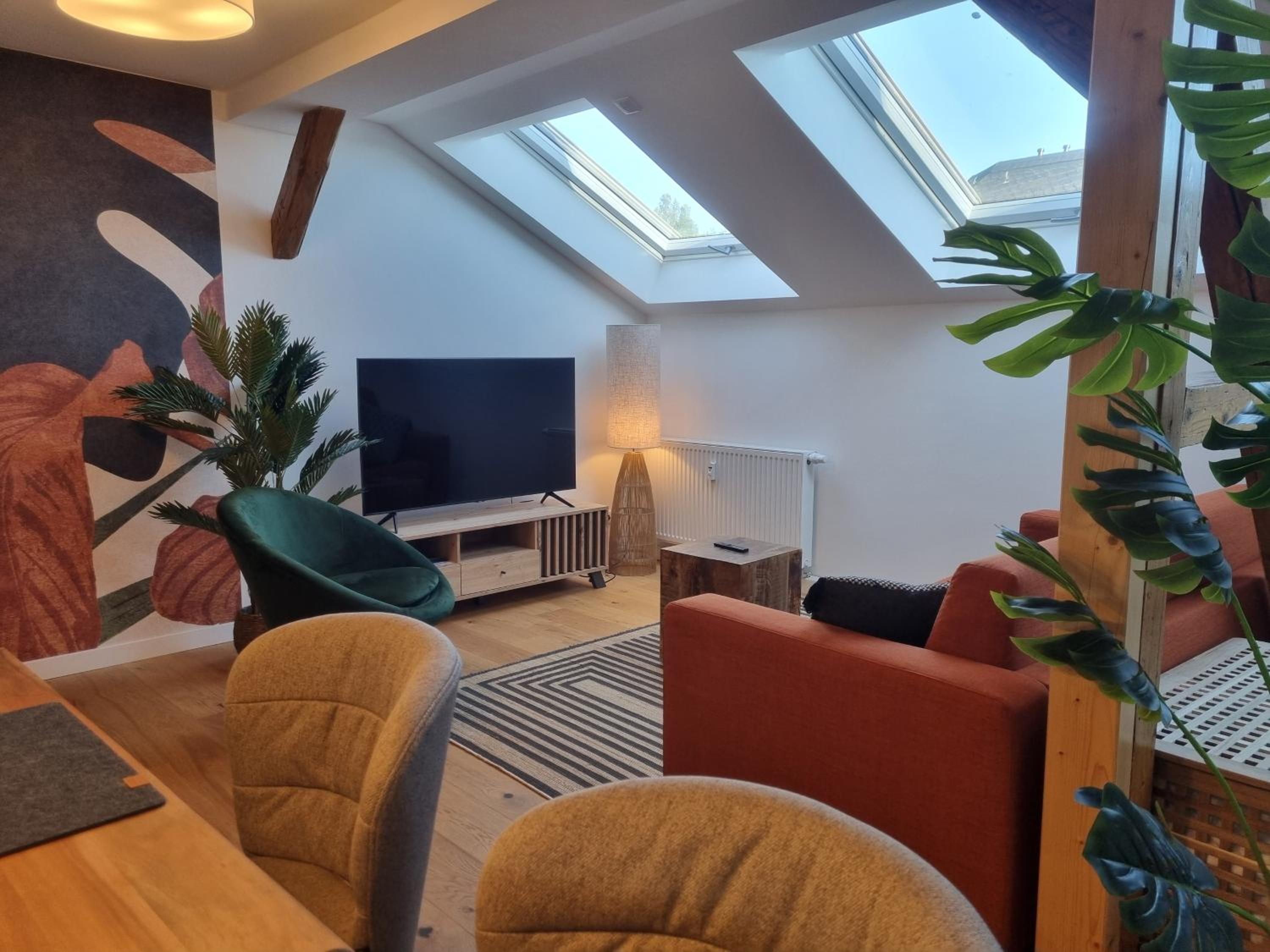 maremar - Apartments am Ferberturm - Luxus Boxspringbett - Küche - Arbeitsplatz - WLAN