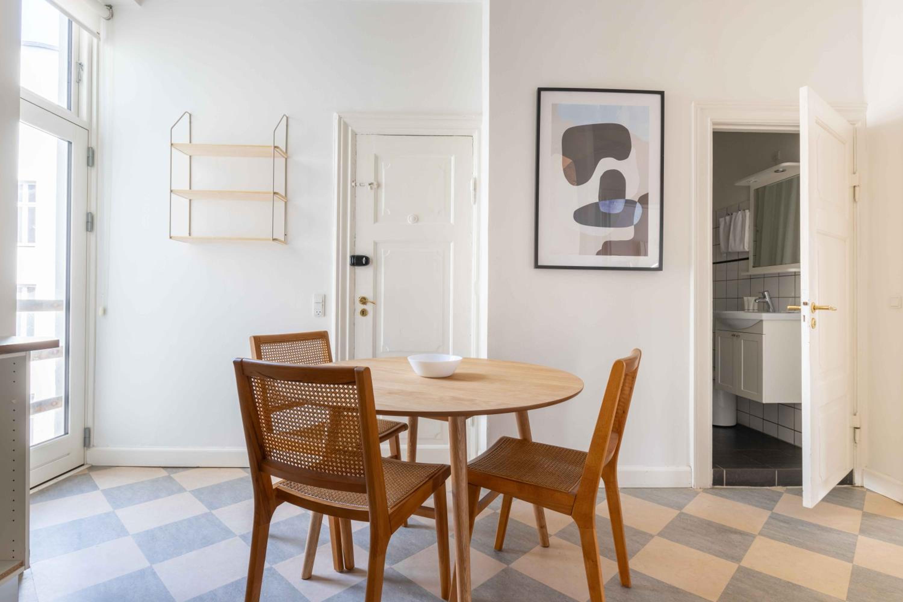 Large Flats in Central Copenhagen by Tivoli Gardens