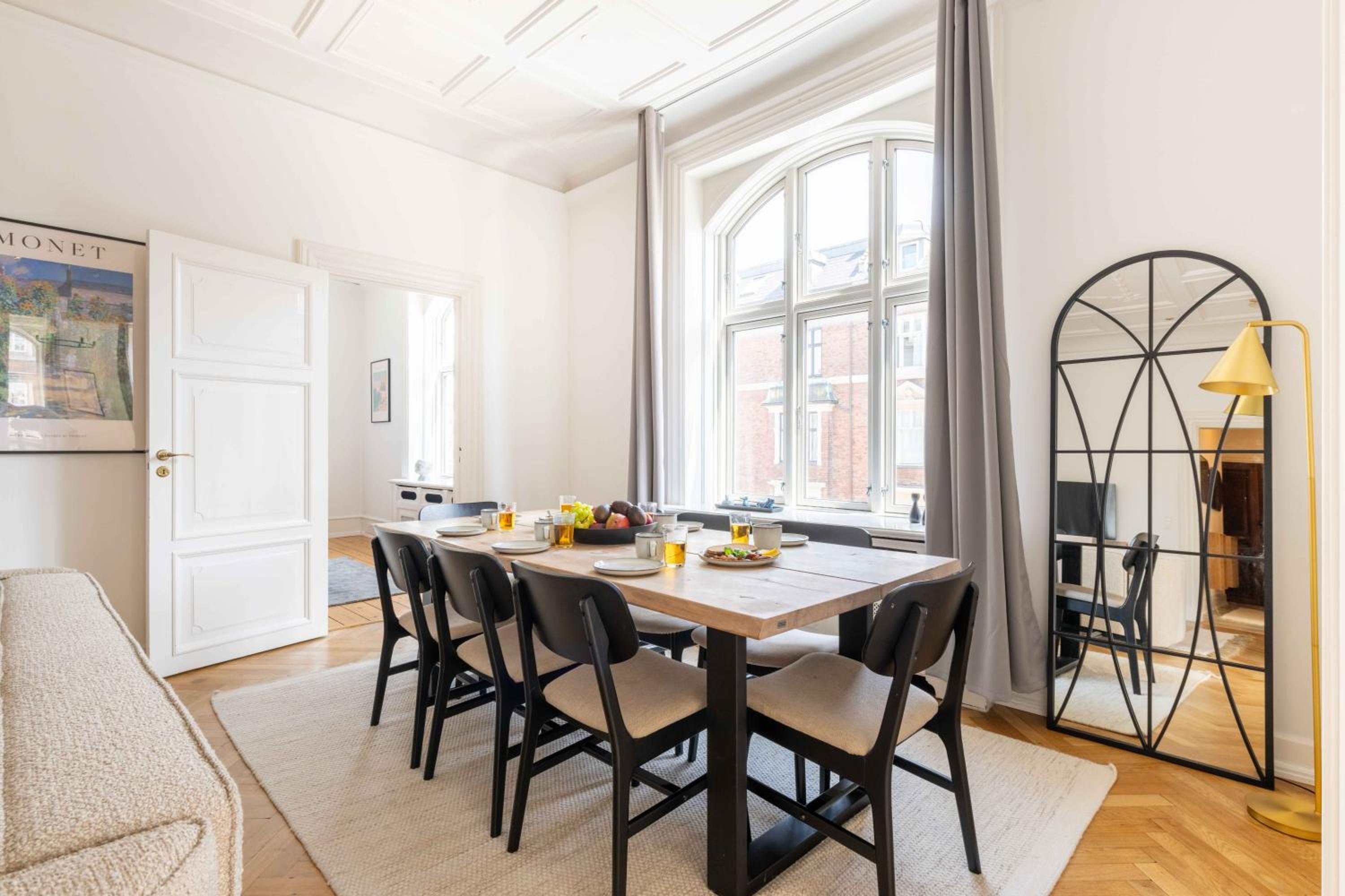 Large Flats in Central Copenhagen by Tivoli Gardens