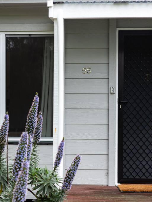 Indigo Bay - comfortable 3br home with large yard