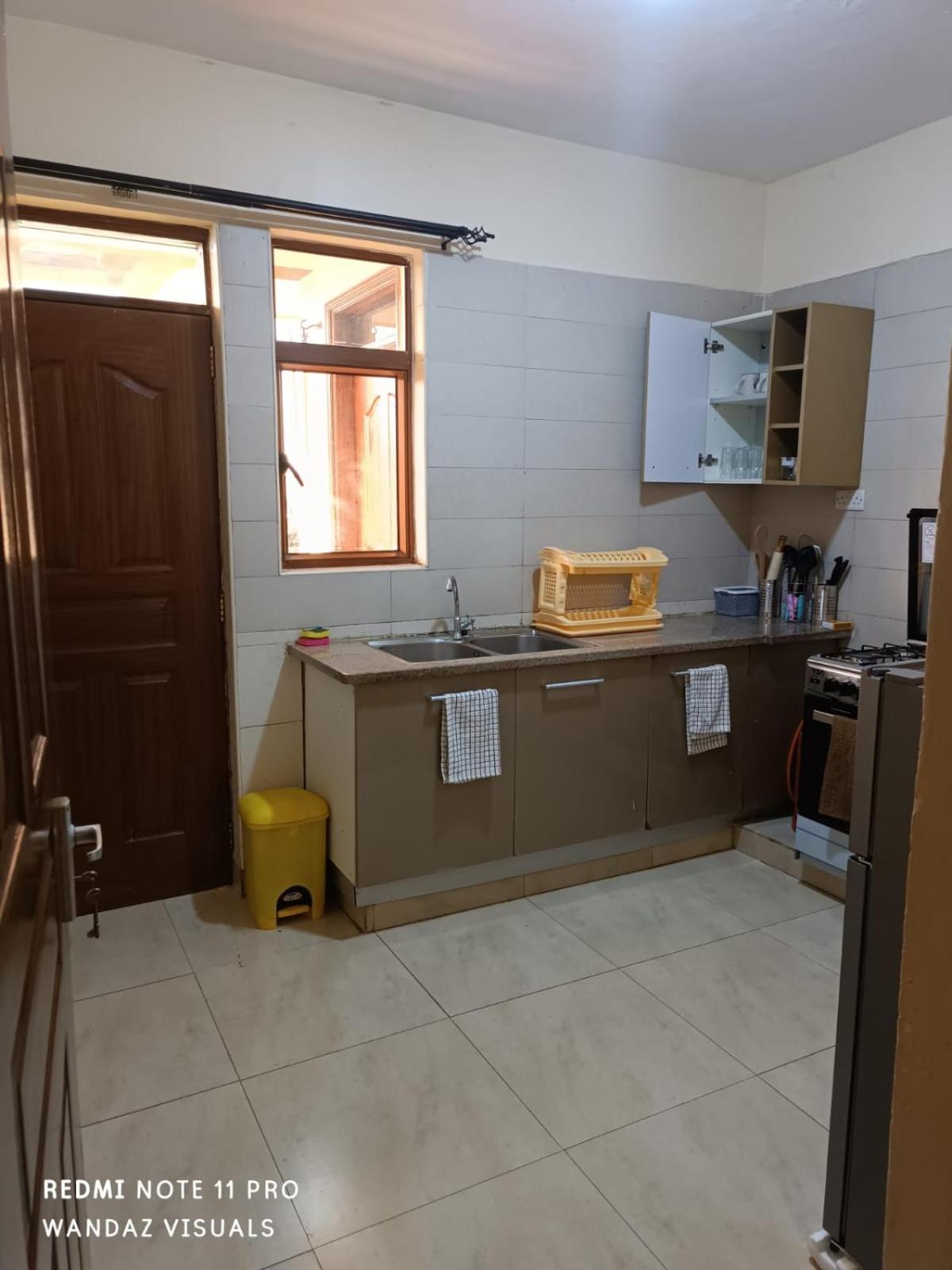 Fully furnished ensuite rooms behind Nyali city mall view 3