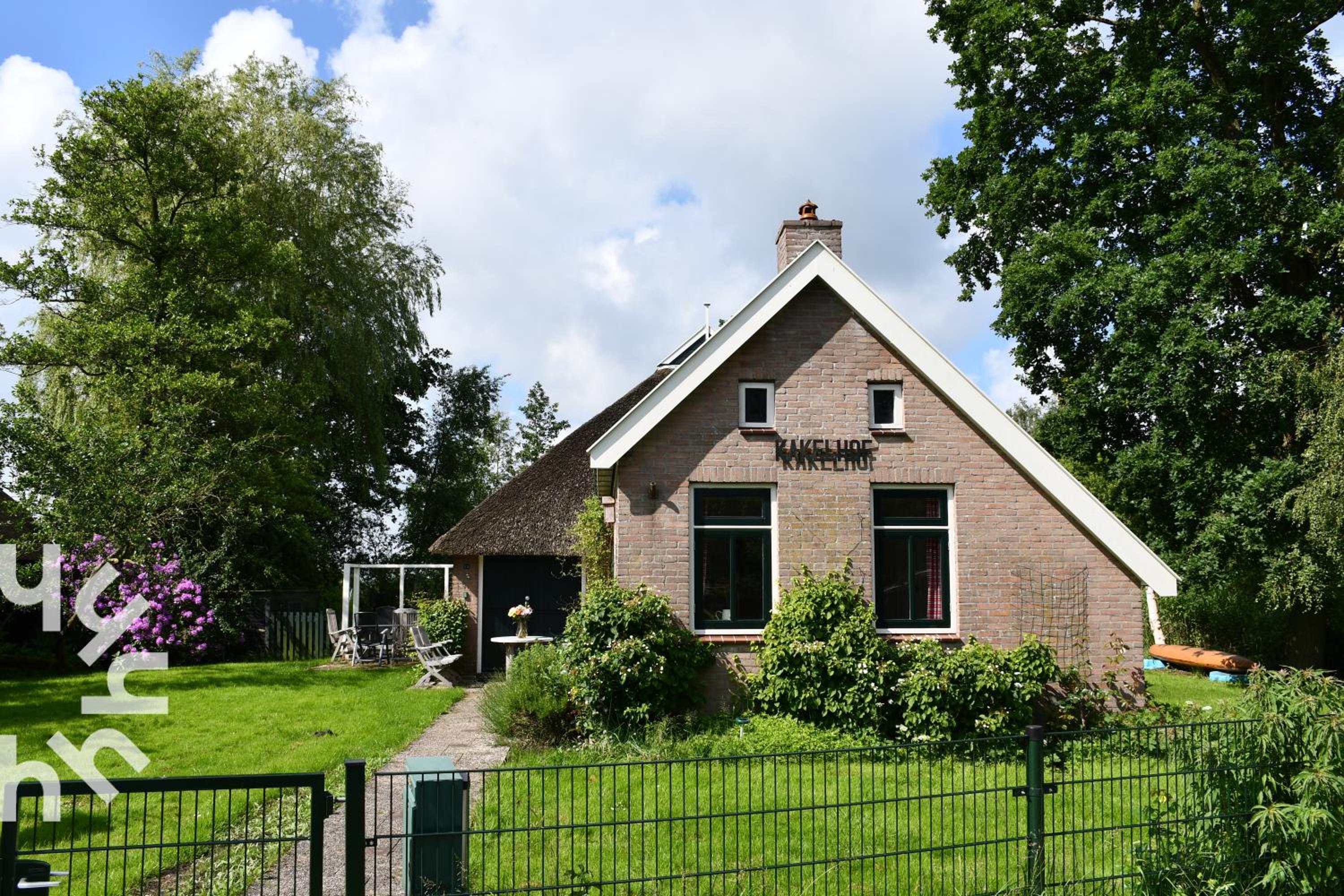 OV598 6P holiday home with fenced garden by the water in Kalenberg view 2