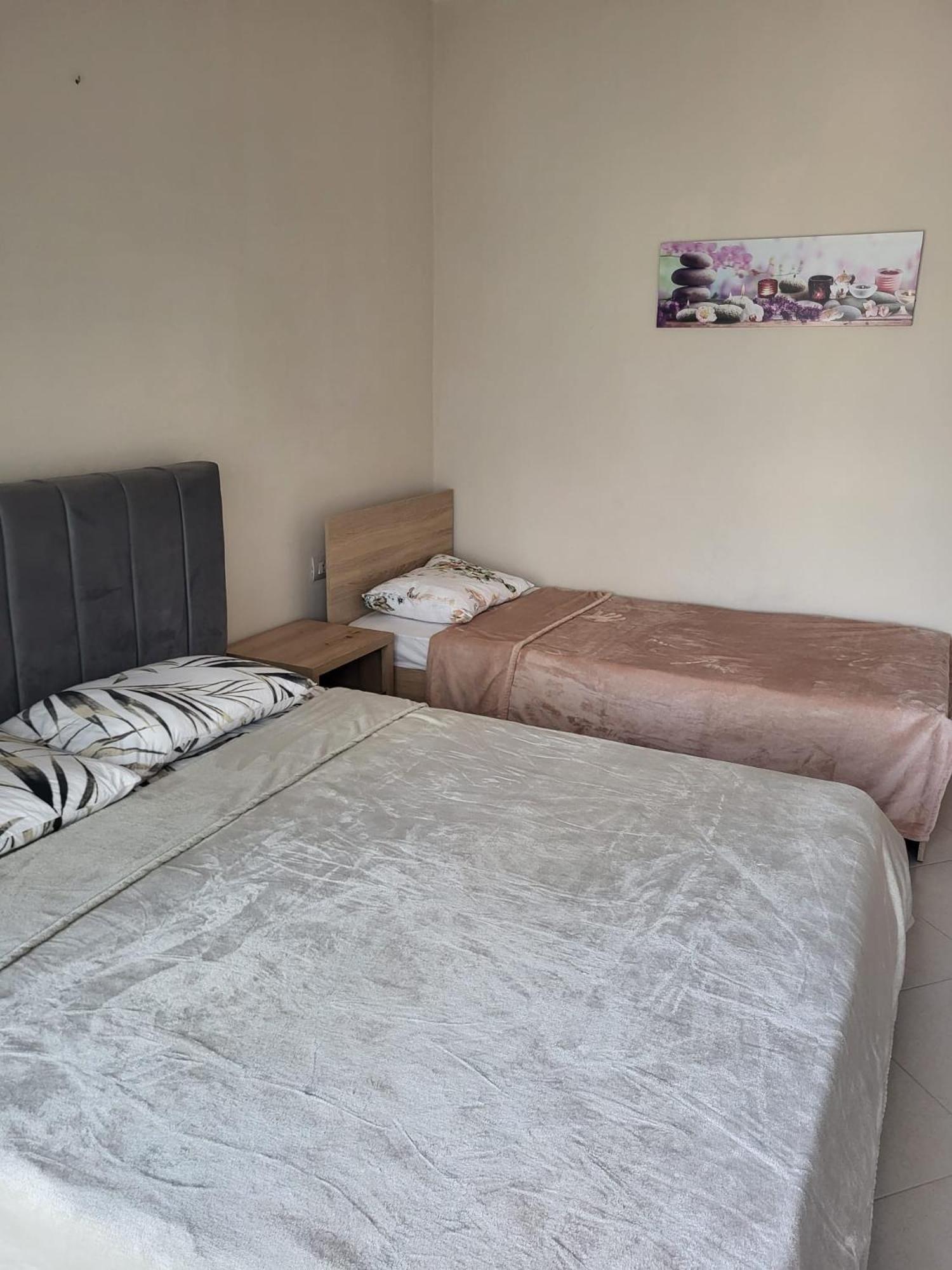 Aron Home