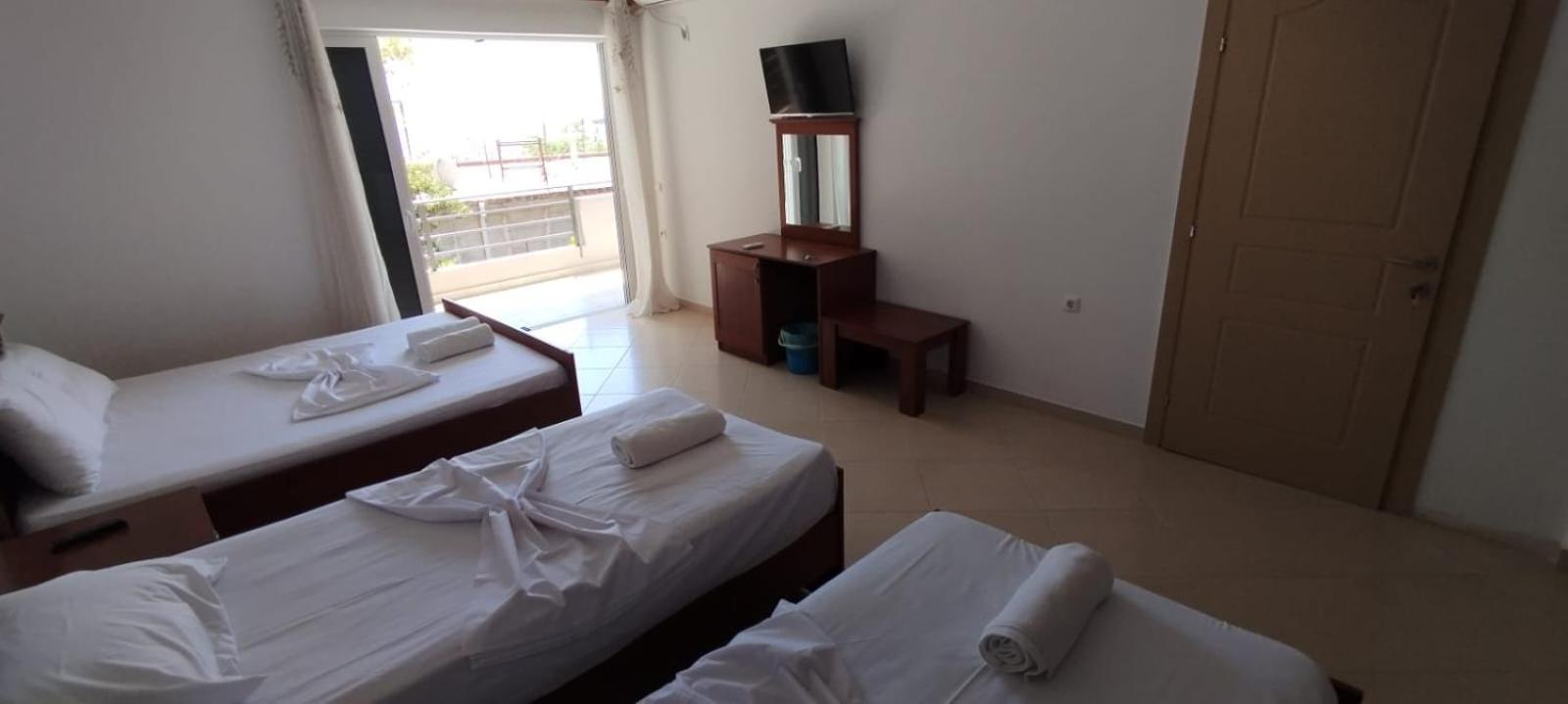 Kristi's & Geri's ROOMS