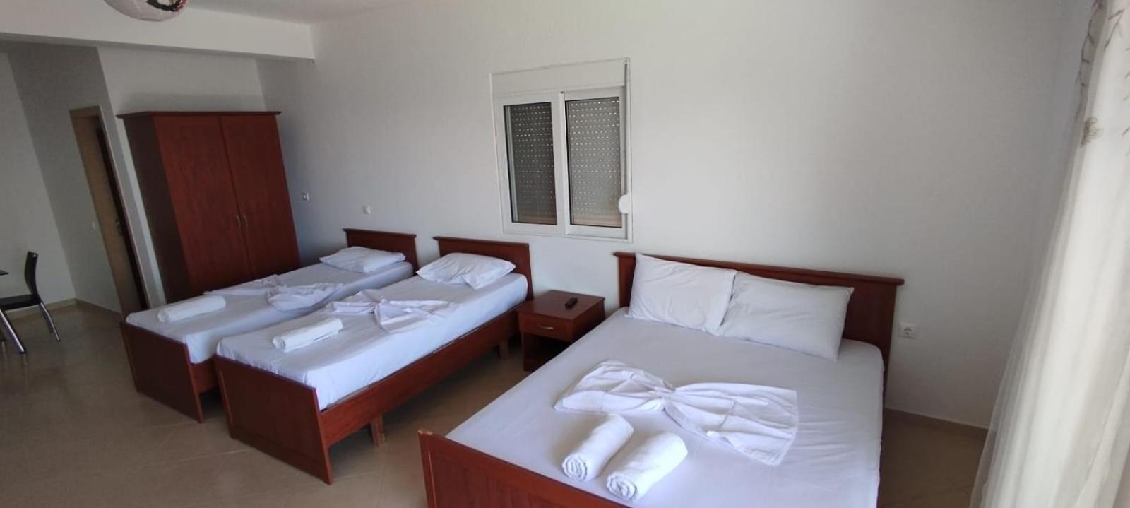 Kristi's & Geri's ROOMS