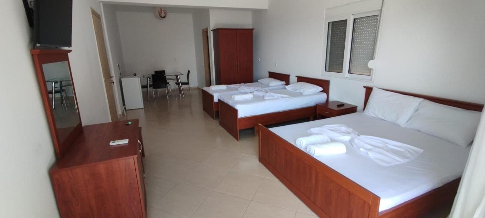 Kristi's & Geri's ROOMS