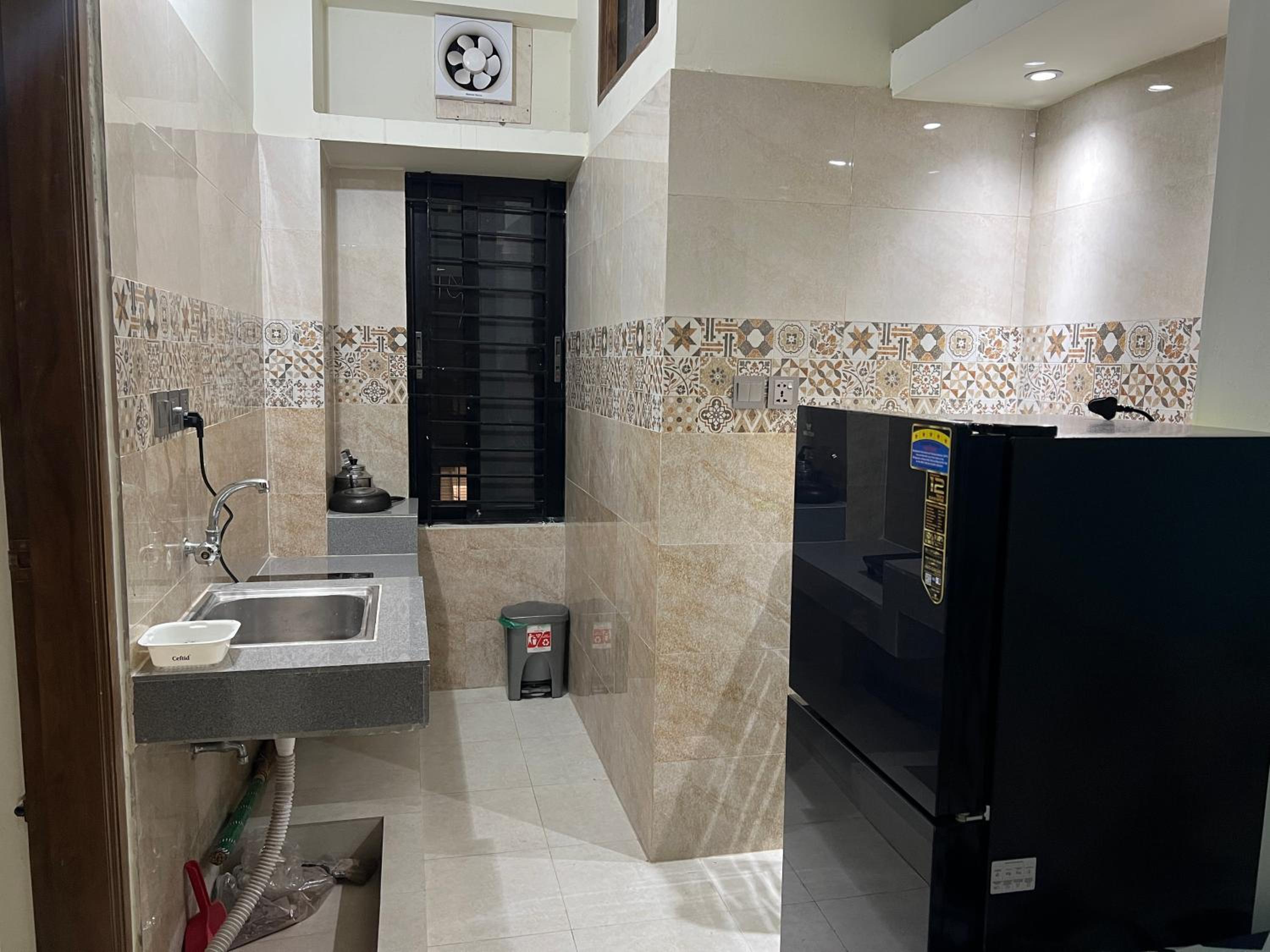 Fully furnished, one bedroom apartment with kitchen, washroom etc