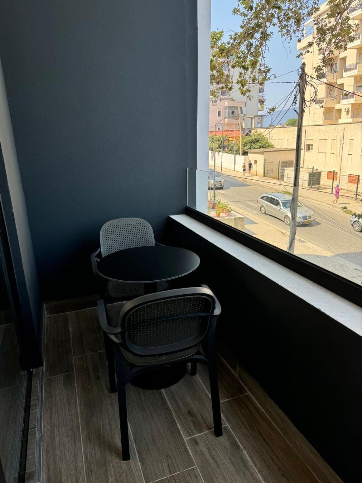 Ola Apartments