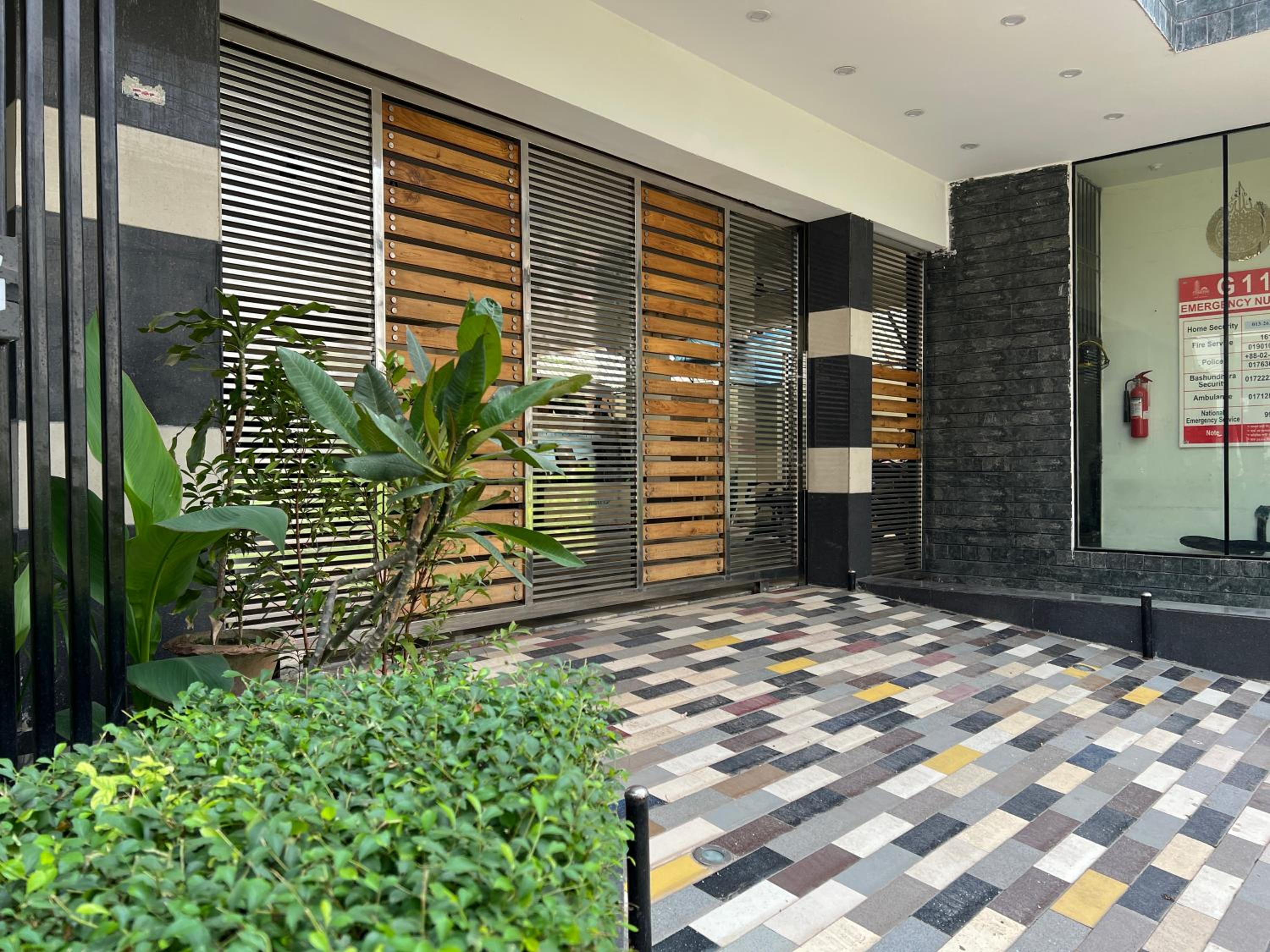 Fully furnished, one bedroom apartment with kitchen, washroom etc