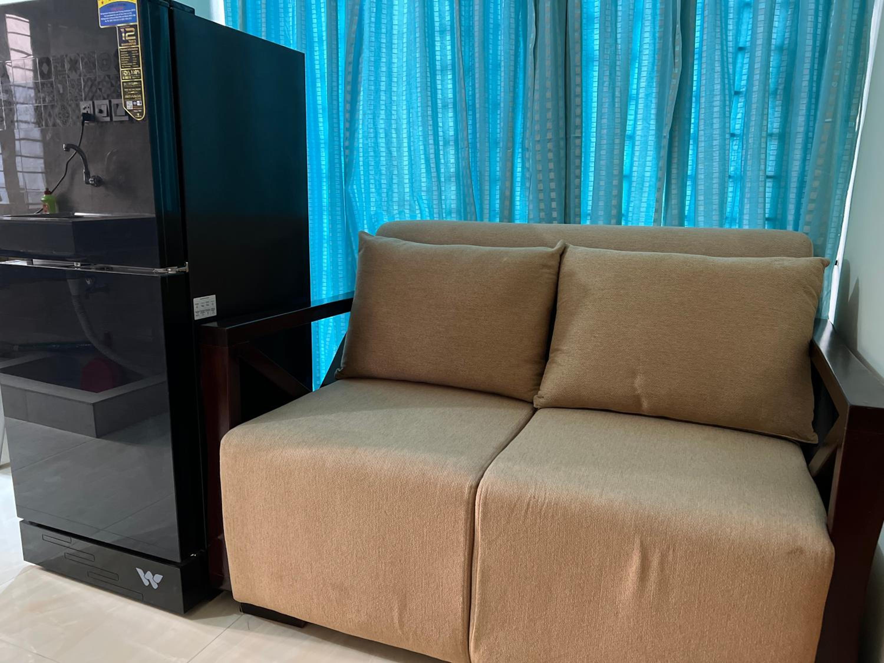 Fully furnished, one bedroom apartment with kitchen, washroom etc