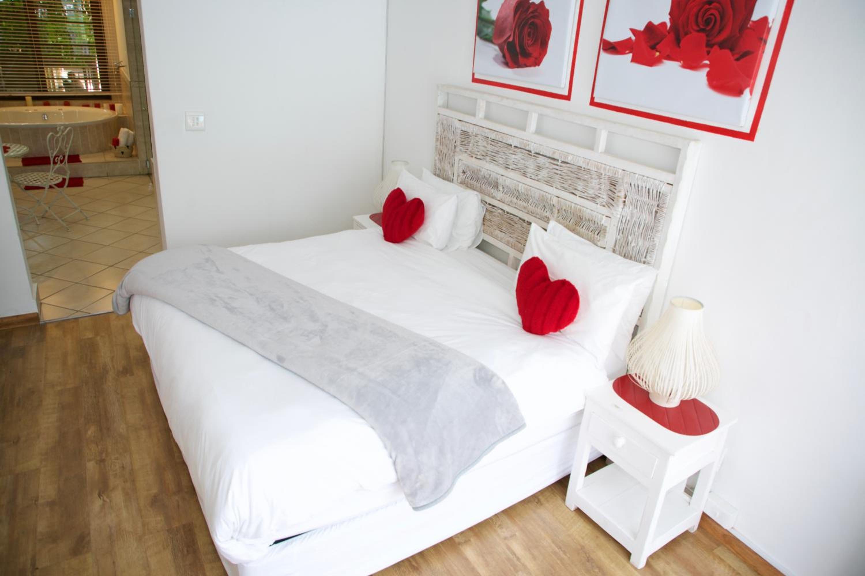 FM GUEST LODGE Comfort, Tranquility & Peace of Mind