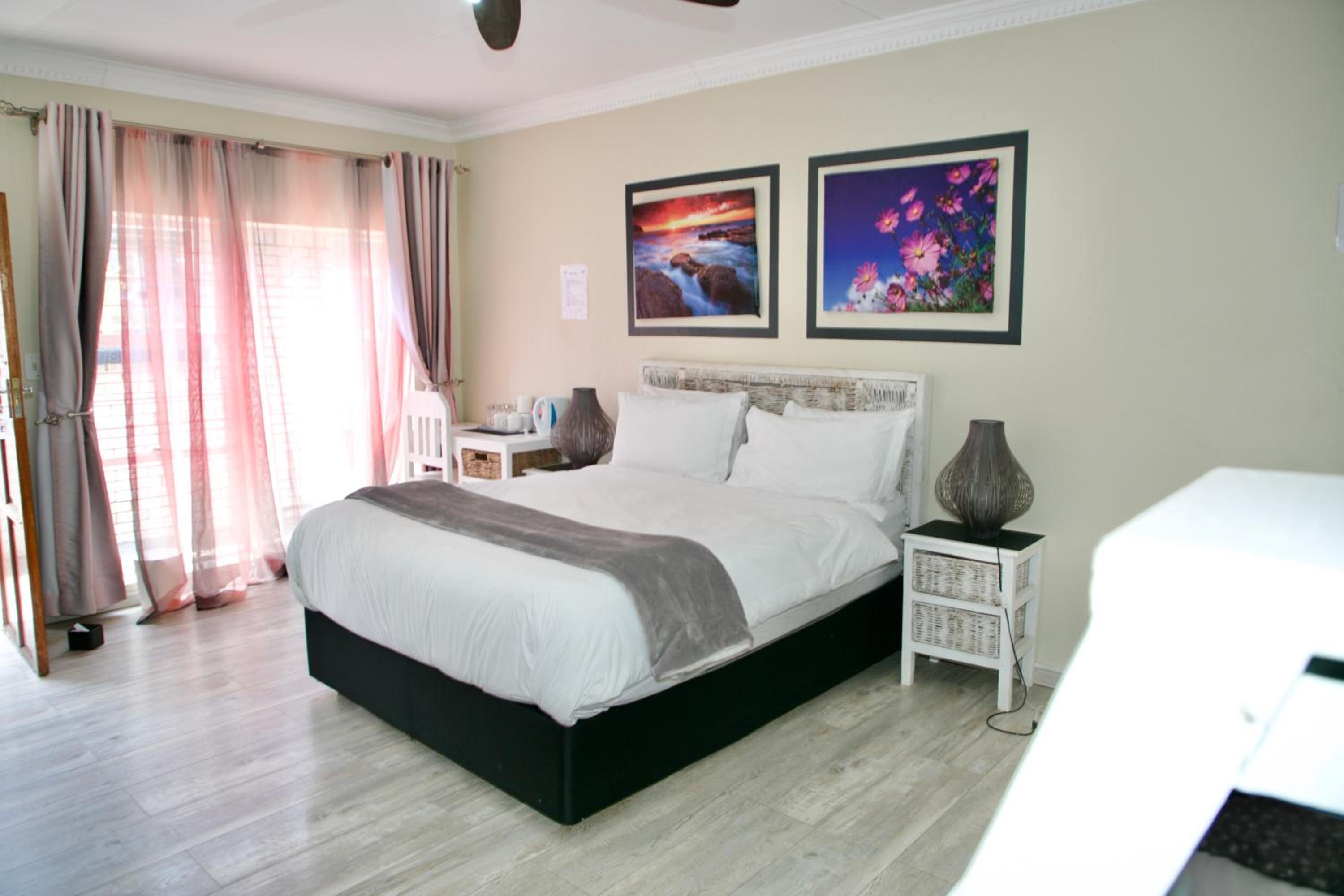FM GUEST LODGE Comfort, Tranquility & Peace of Mind