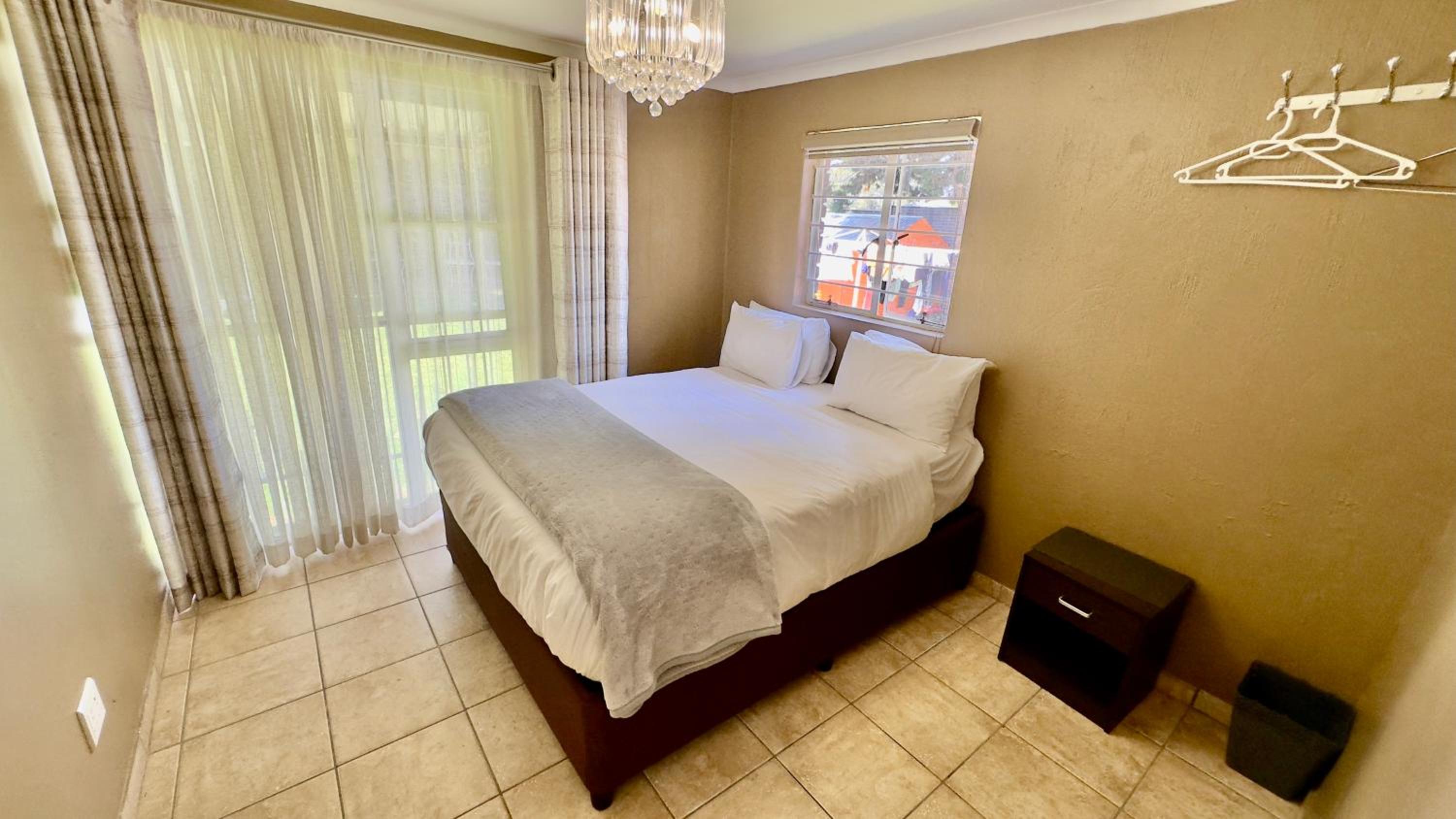 FM GUEST LODGE Comfort, Tranquility & Peace of Mind