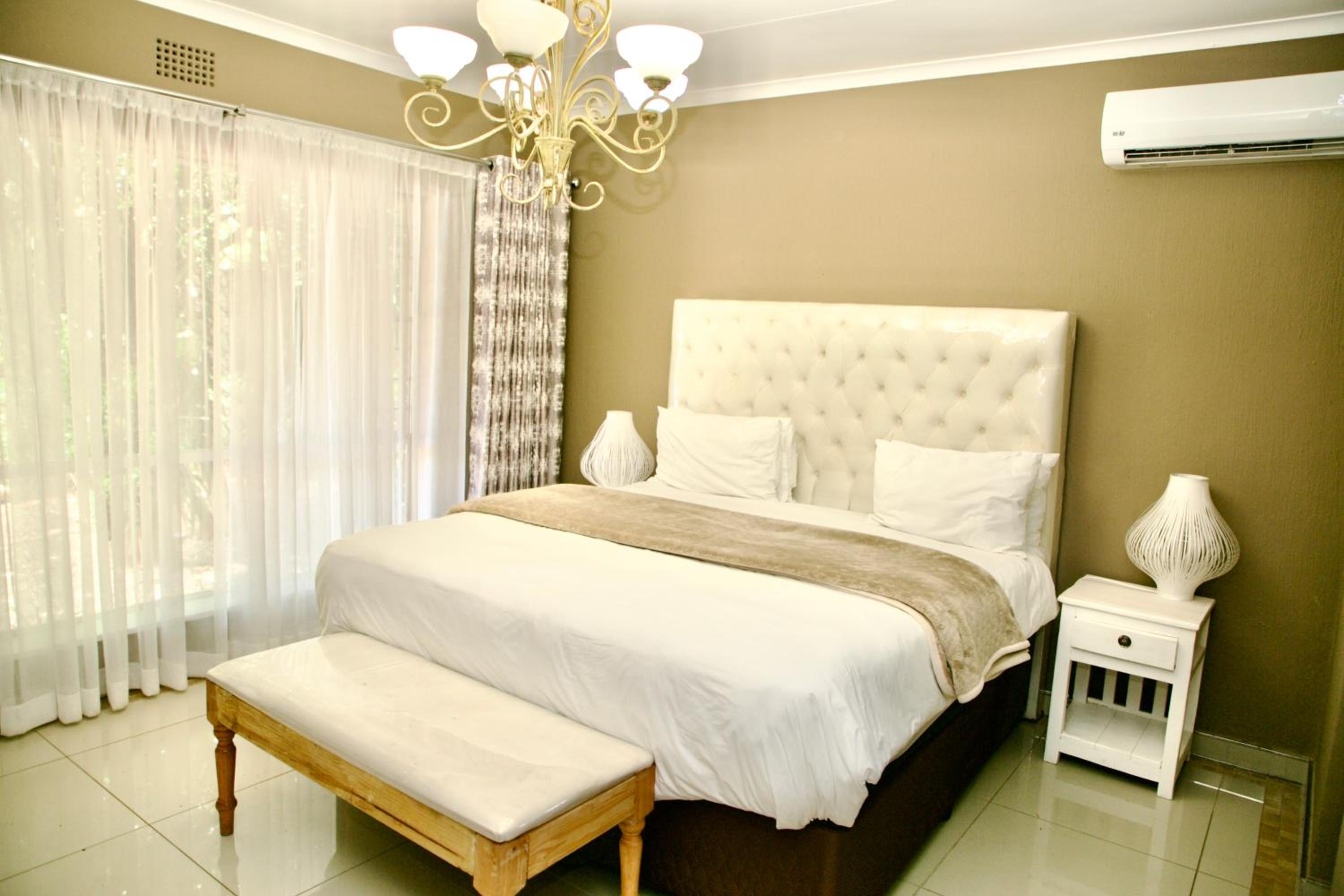 FM GUEST LODGE Comfort, Tranquility & Peace of Mind