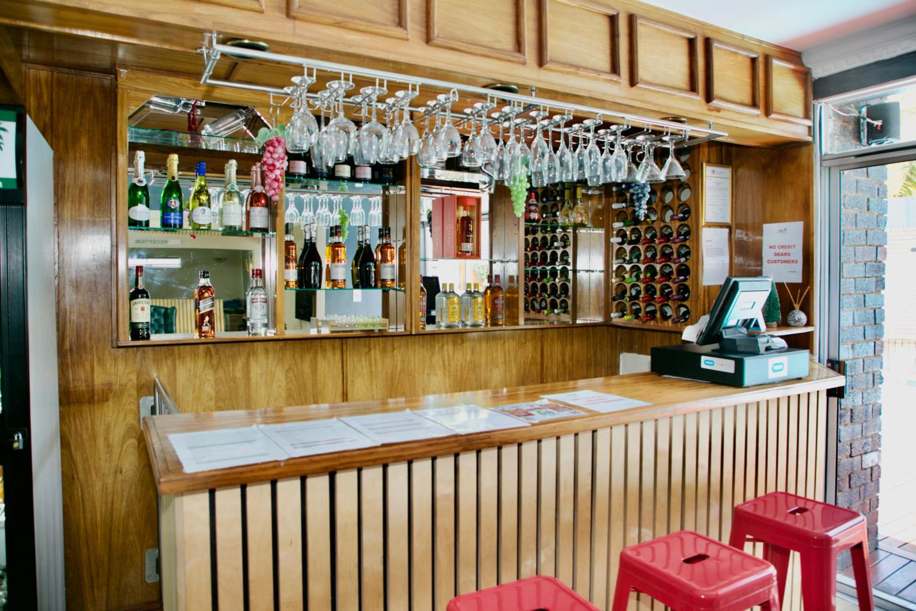 FM GUEST LODGE Comfort, Tranquility & Peace of Mind