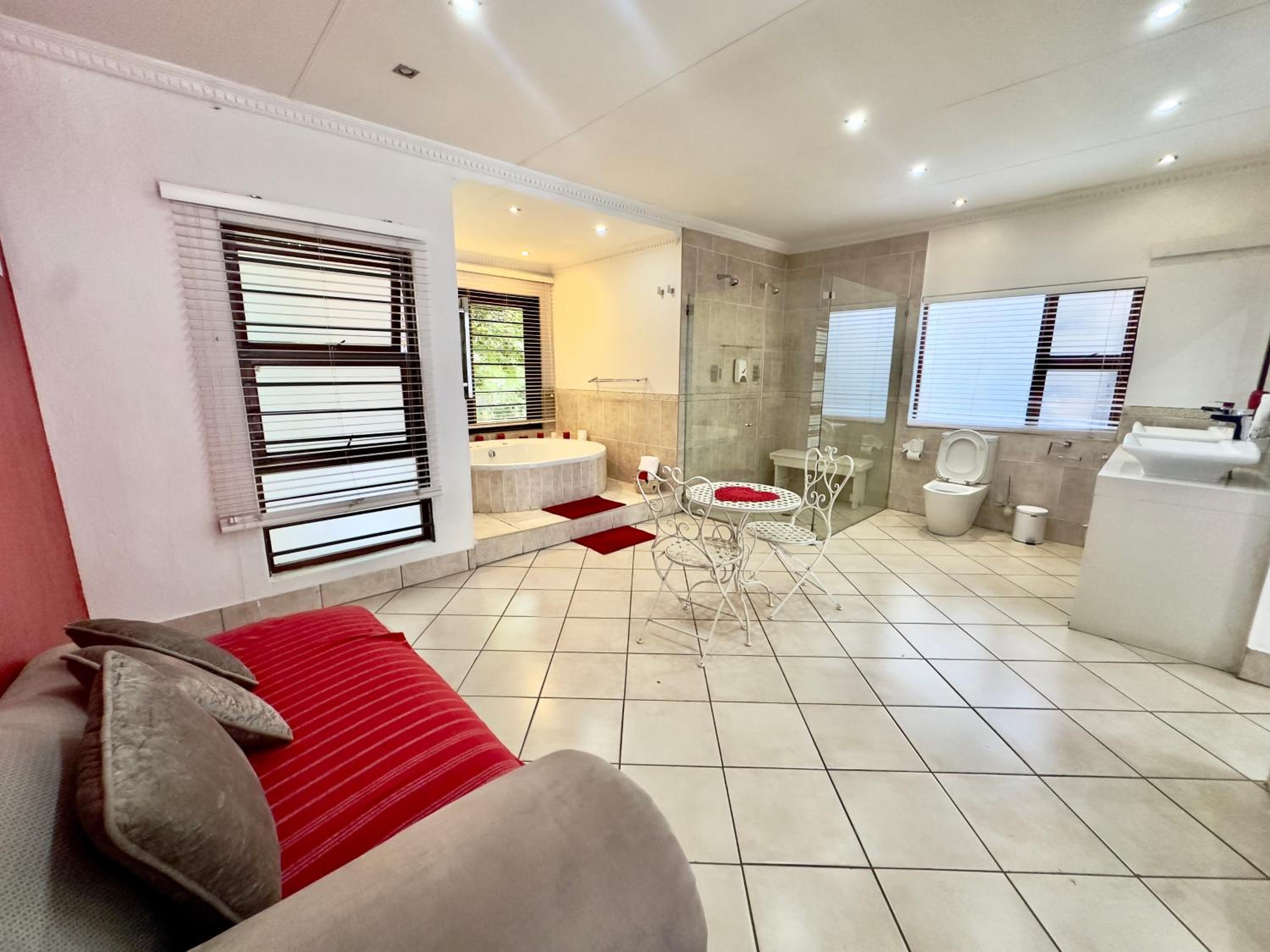 FM GUEST LODGE Comfort, Tranquility & Peace of Mind
