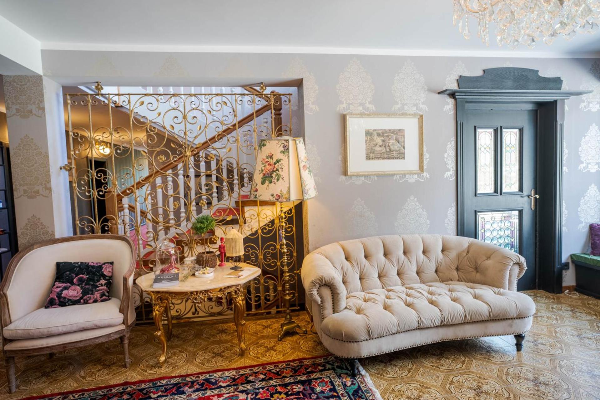VILLA OXA - Boutique Design Hotel