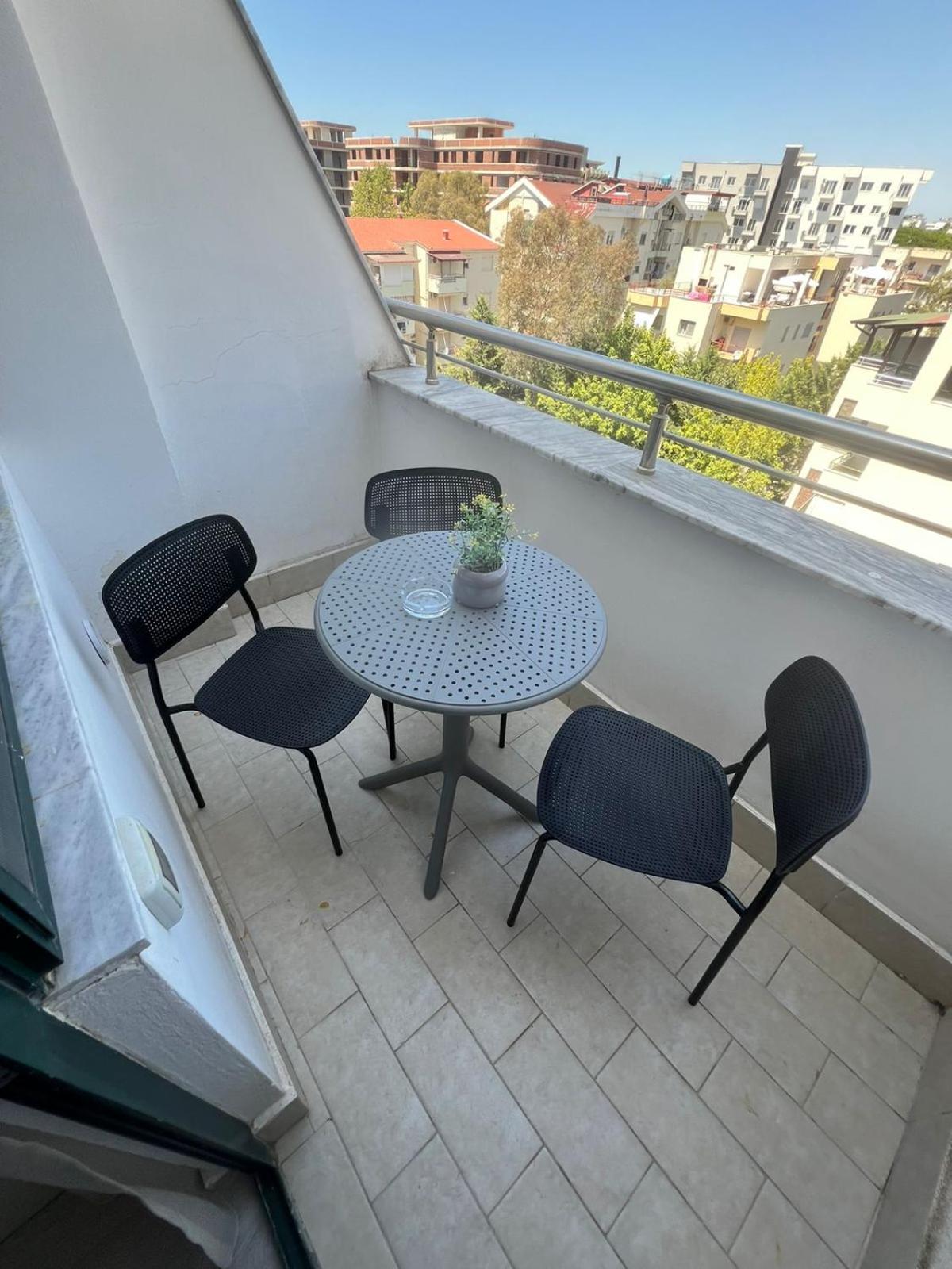Lumiver Apartment