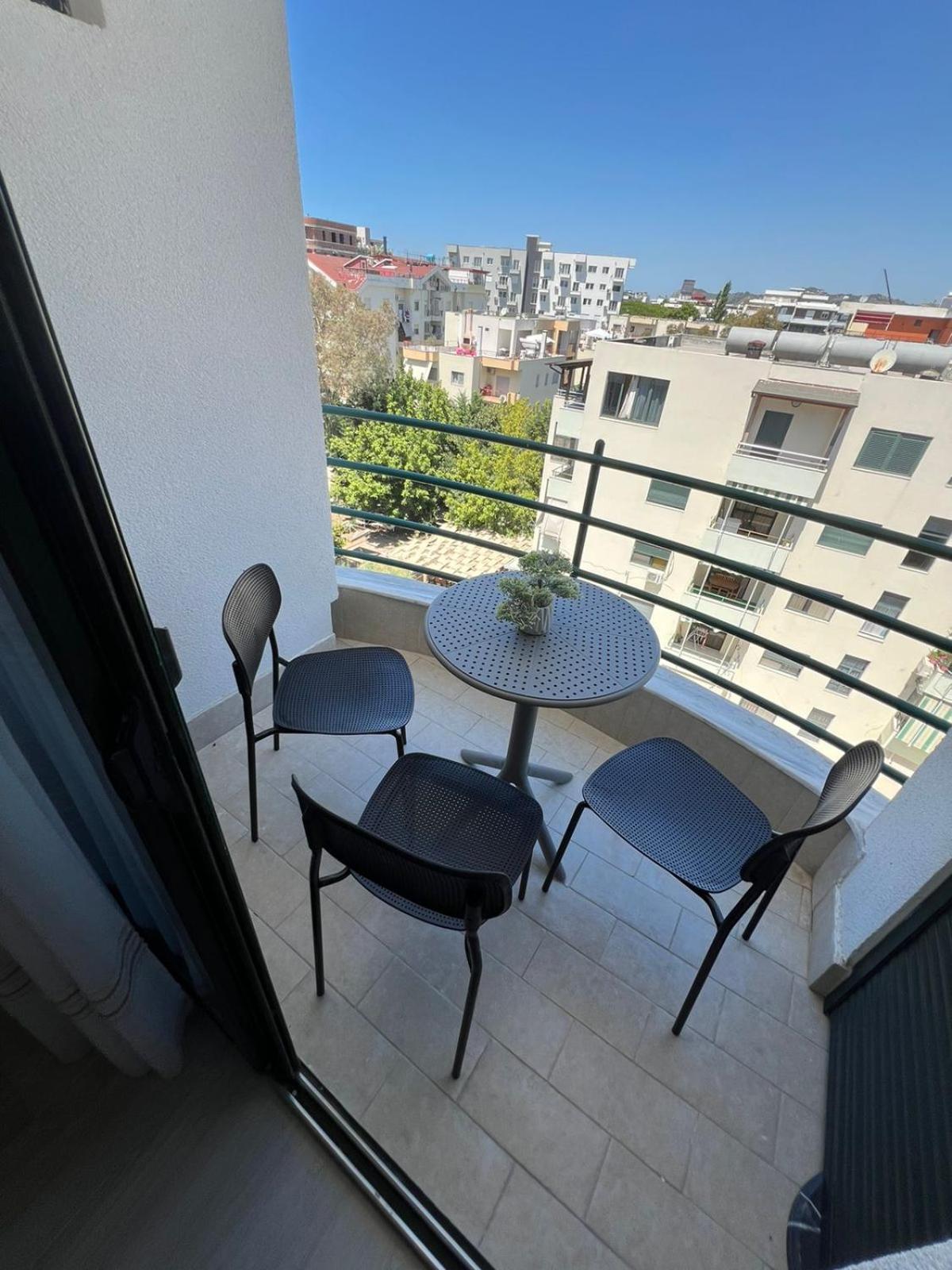 Lumiver Apartment