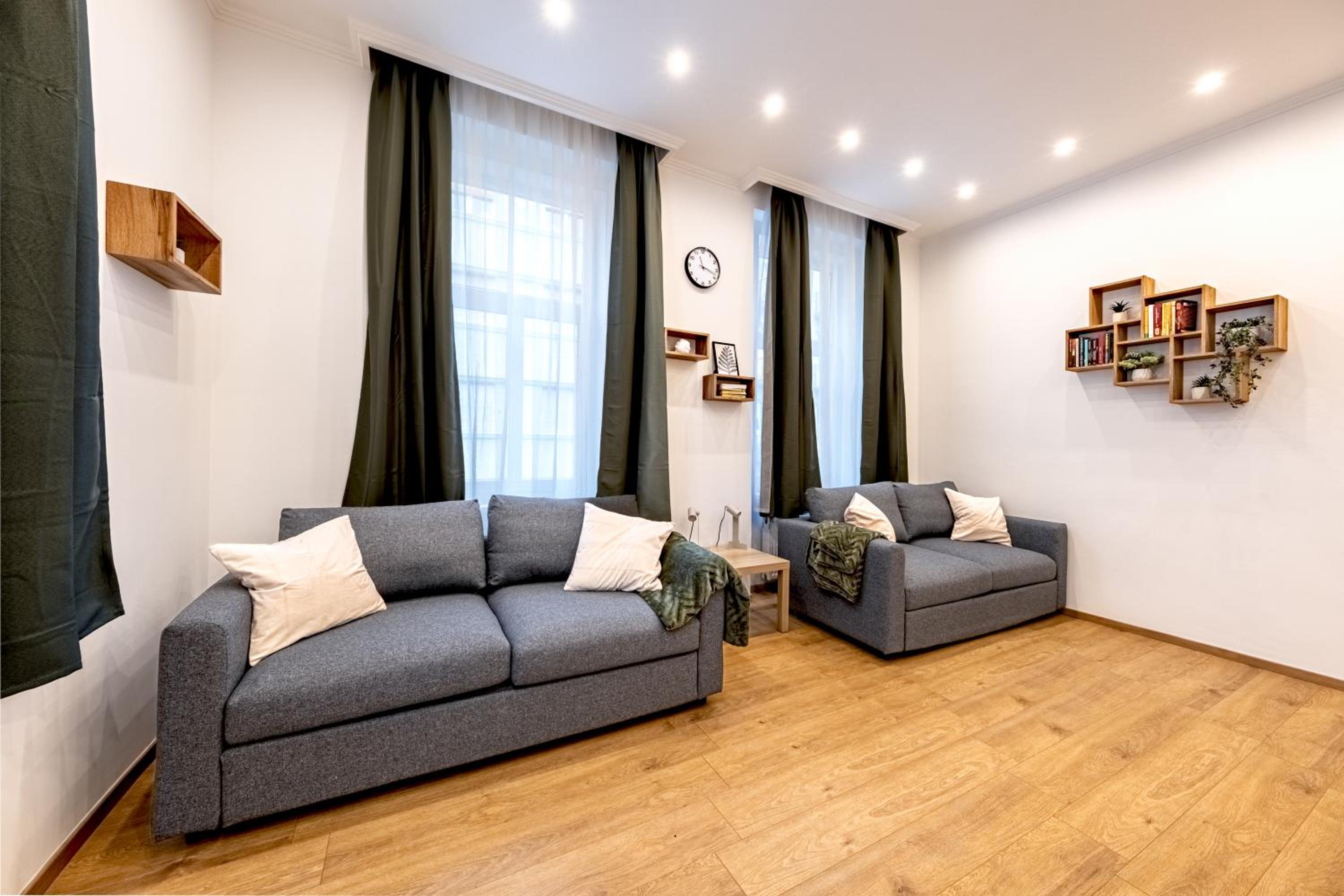 Downtown Comfort