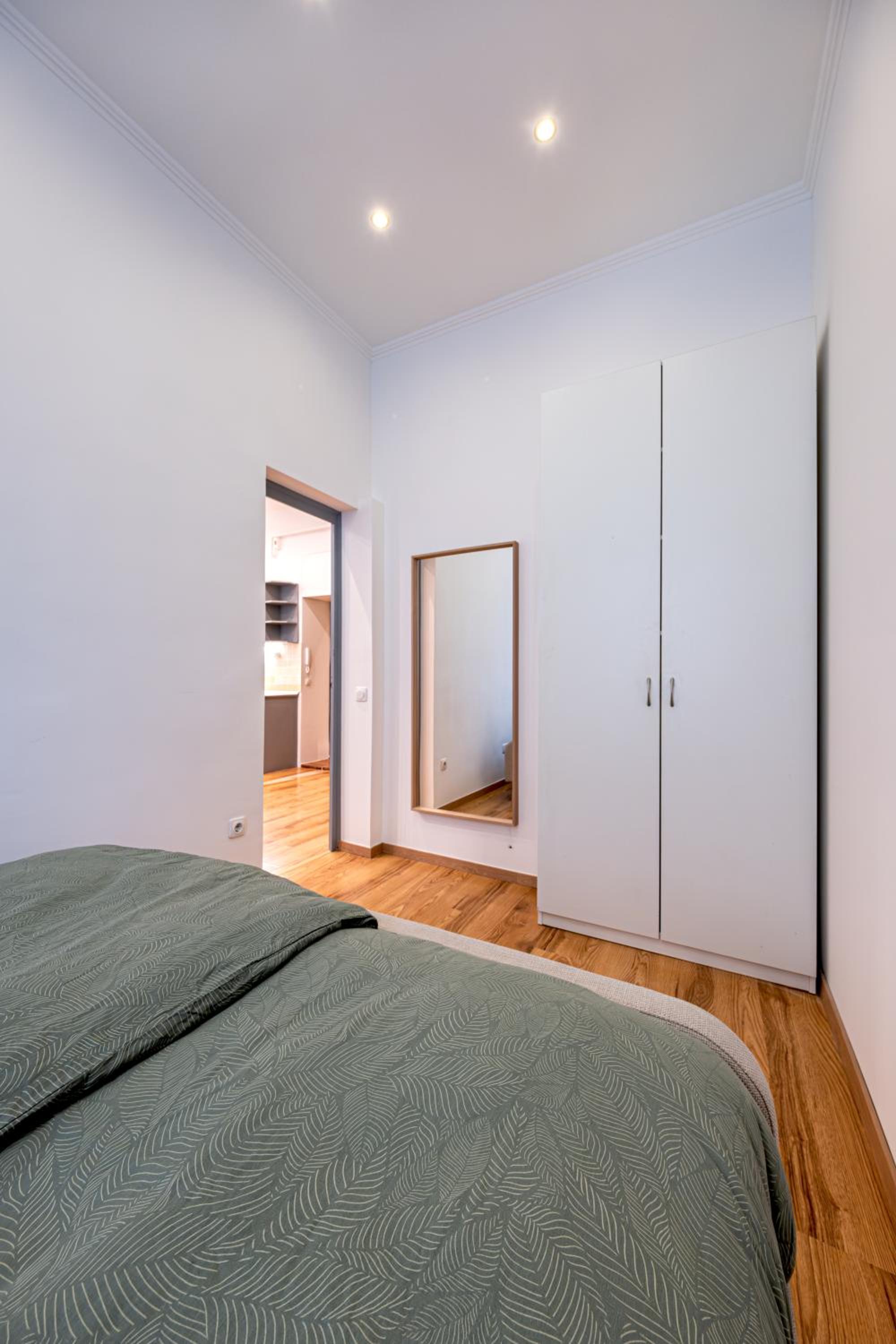 Downtown Comfort