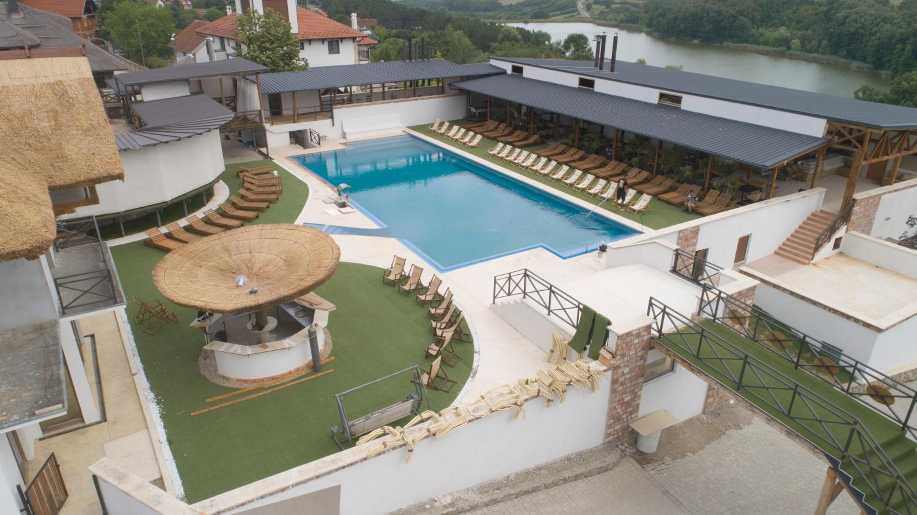 Woodland Resort