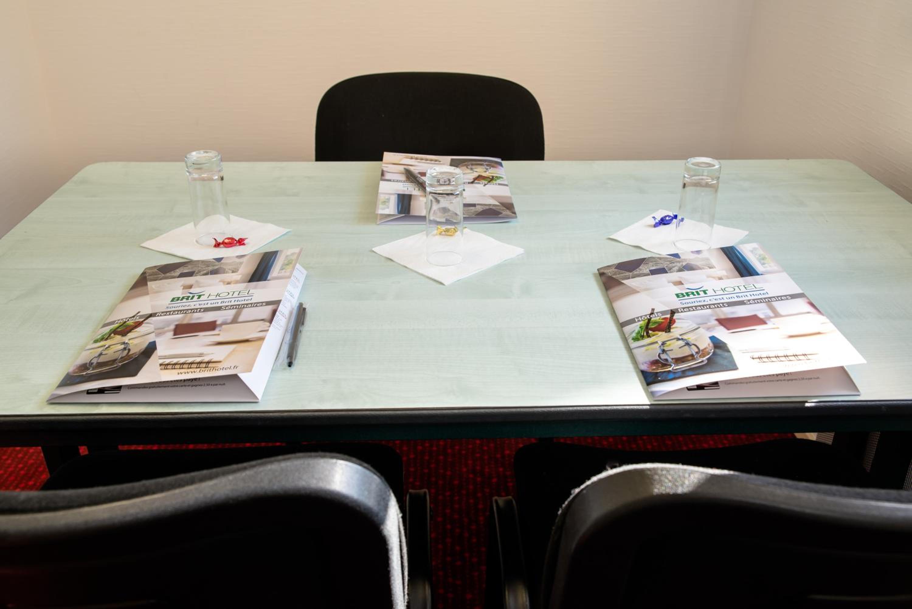 Saint-Herblain Vacations - Brit Hotel Le Kerann Nantes St Herblain - Zac De La Lorie - Property Image 4