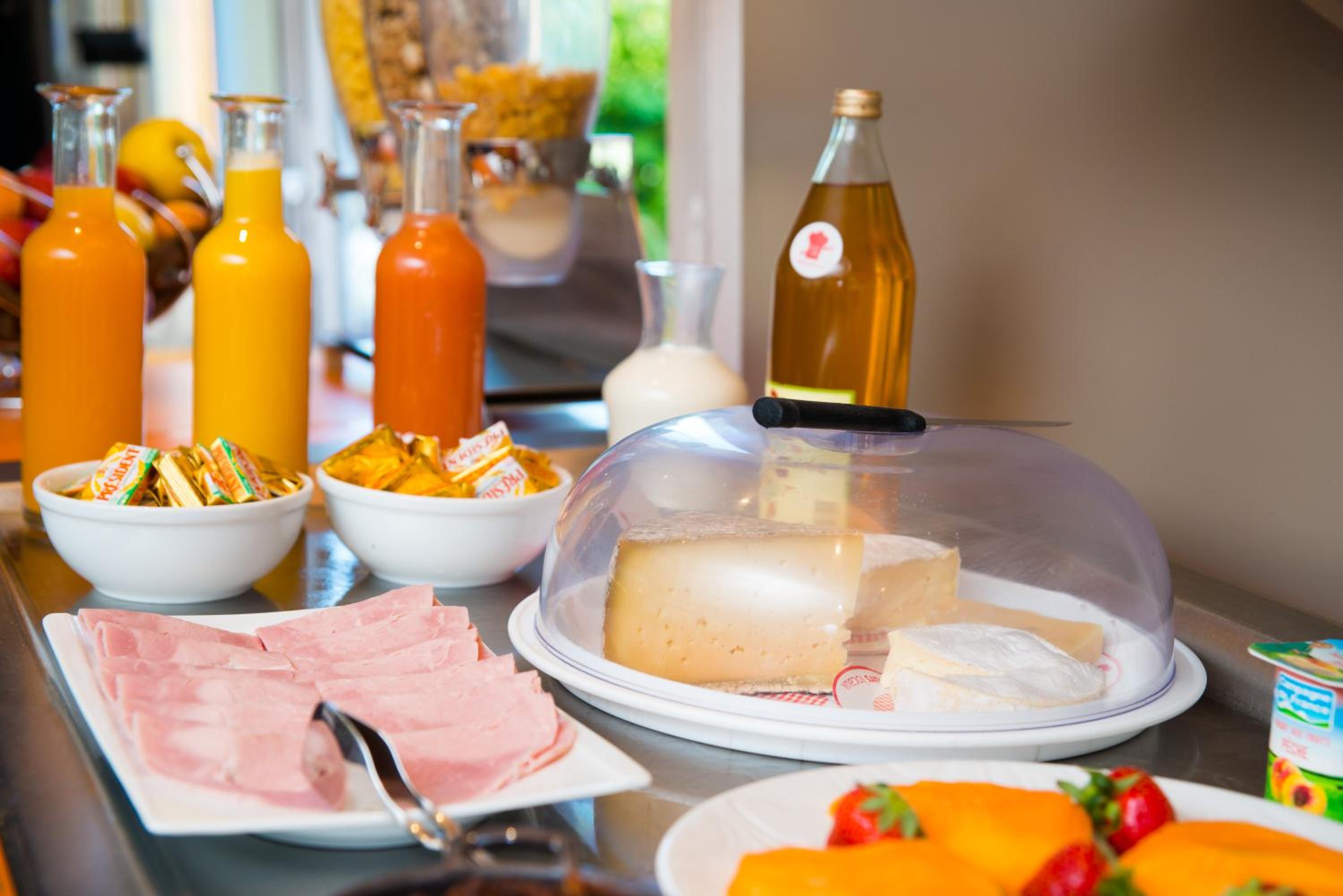 Saint-Herblain Vacations - Brit Hotel Le Kerann Nantes St Herblain - Zac De La Lorie - Property Image 11