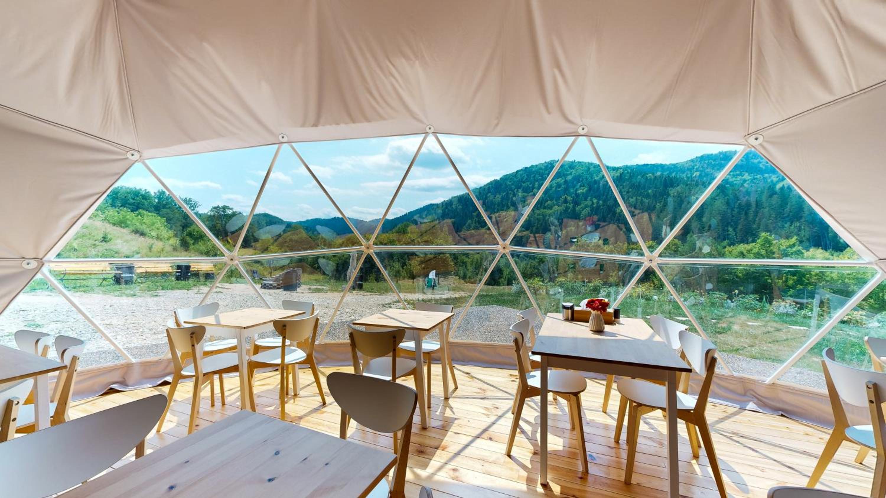 Zenzia Glamping Adult Only