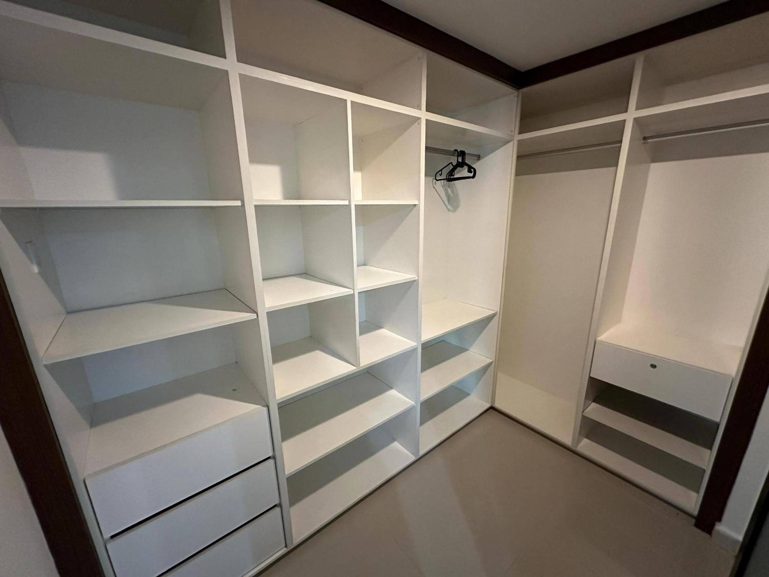 Landed House Gelugor 5BR 3B-20pax by 3C photo 7