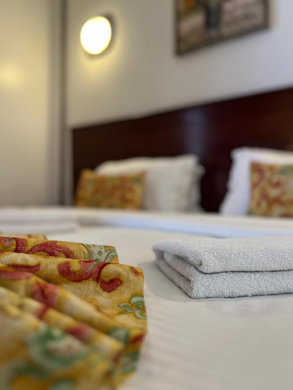 City Nest Suites - Furnished Apartments