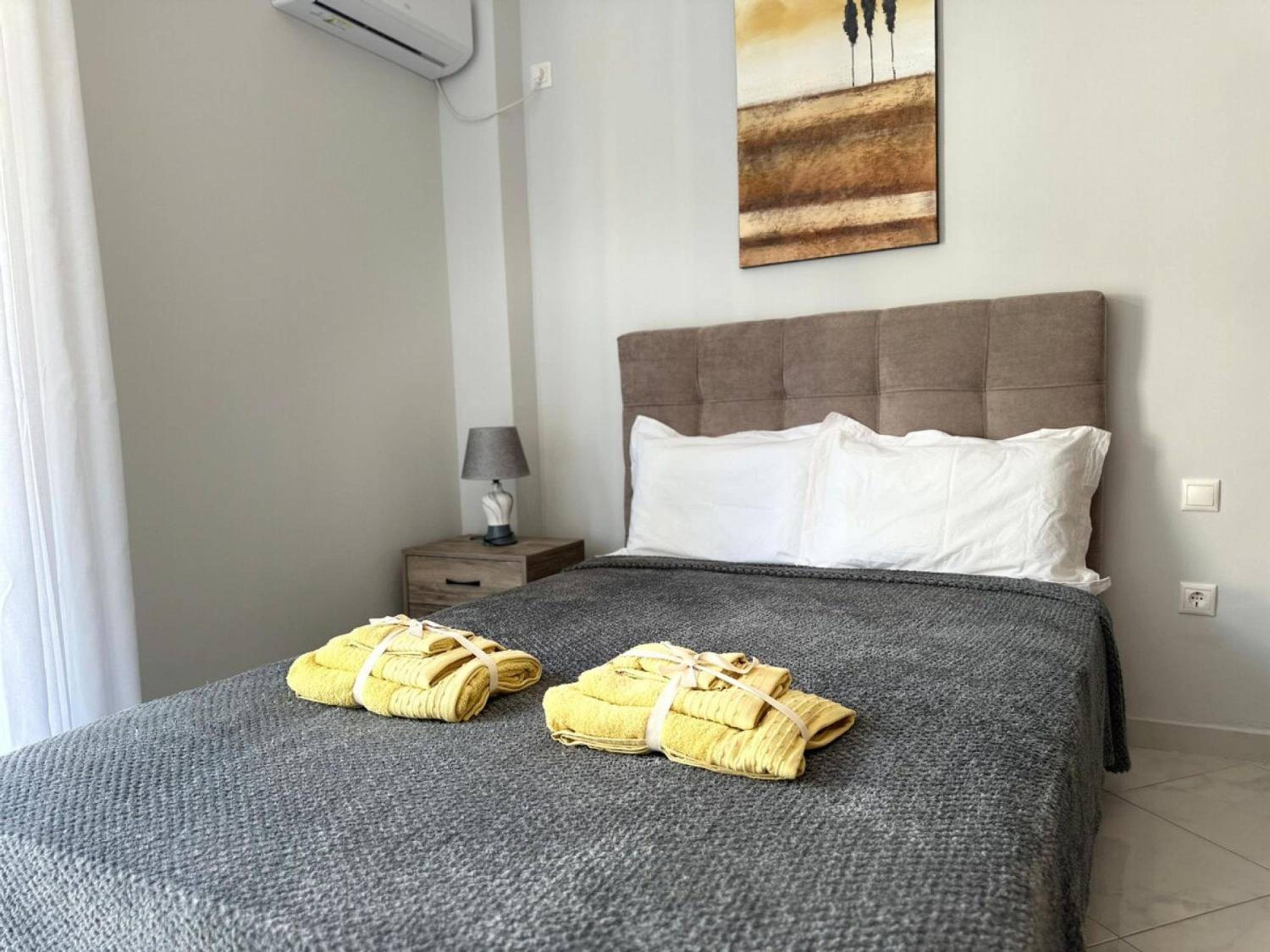 Redamancy -- PERI009 photo 2