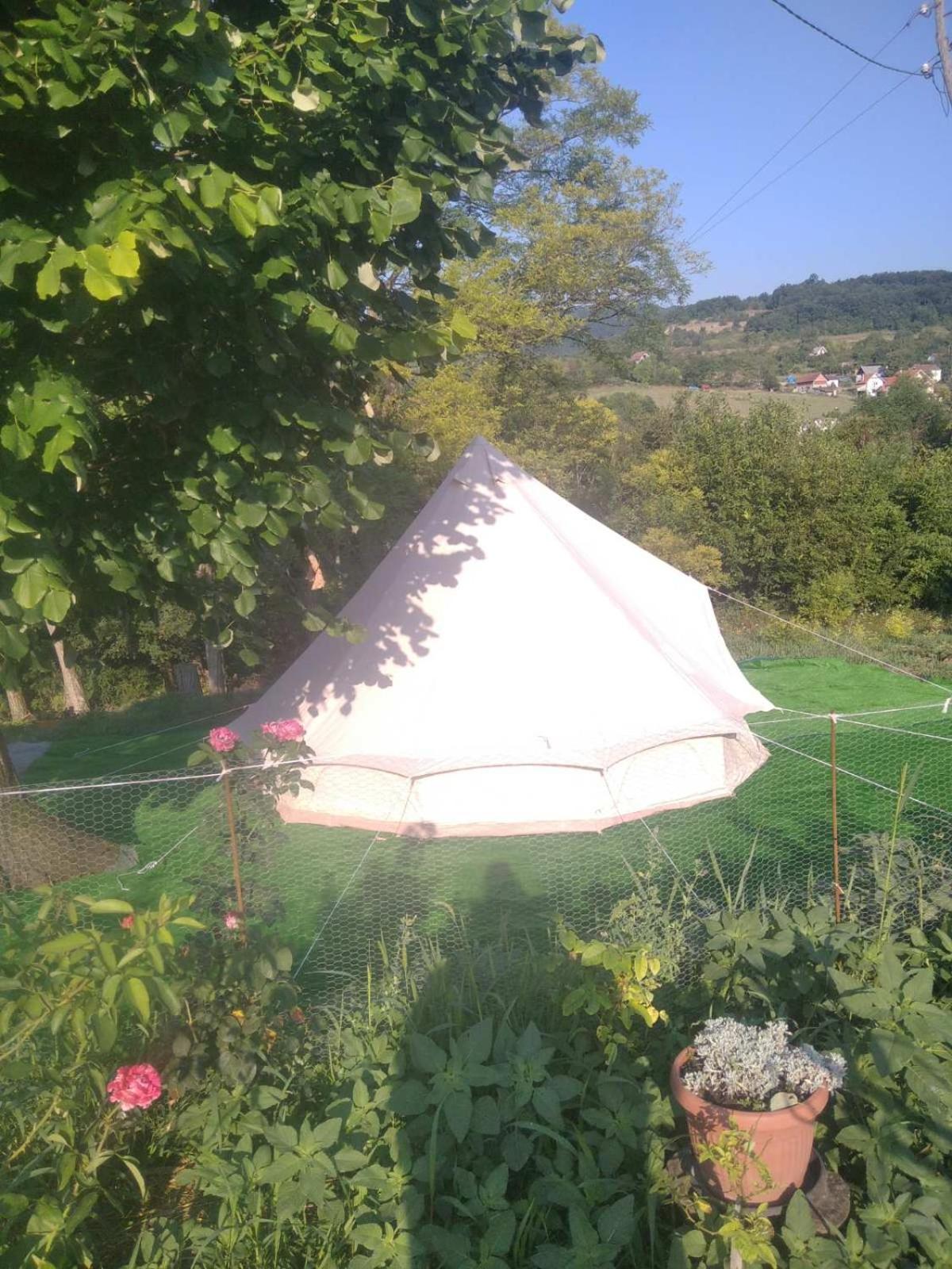 Avantura Kamp view 3