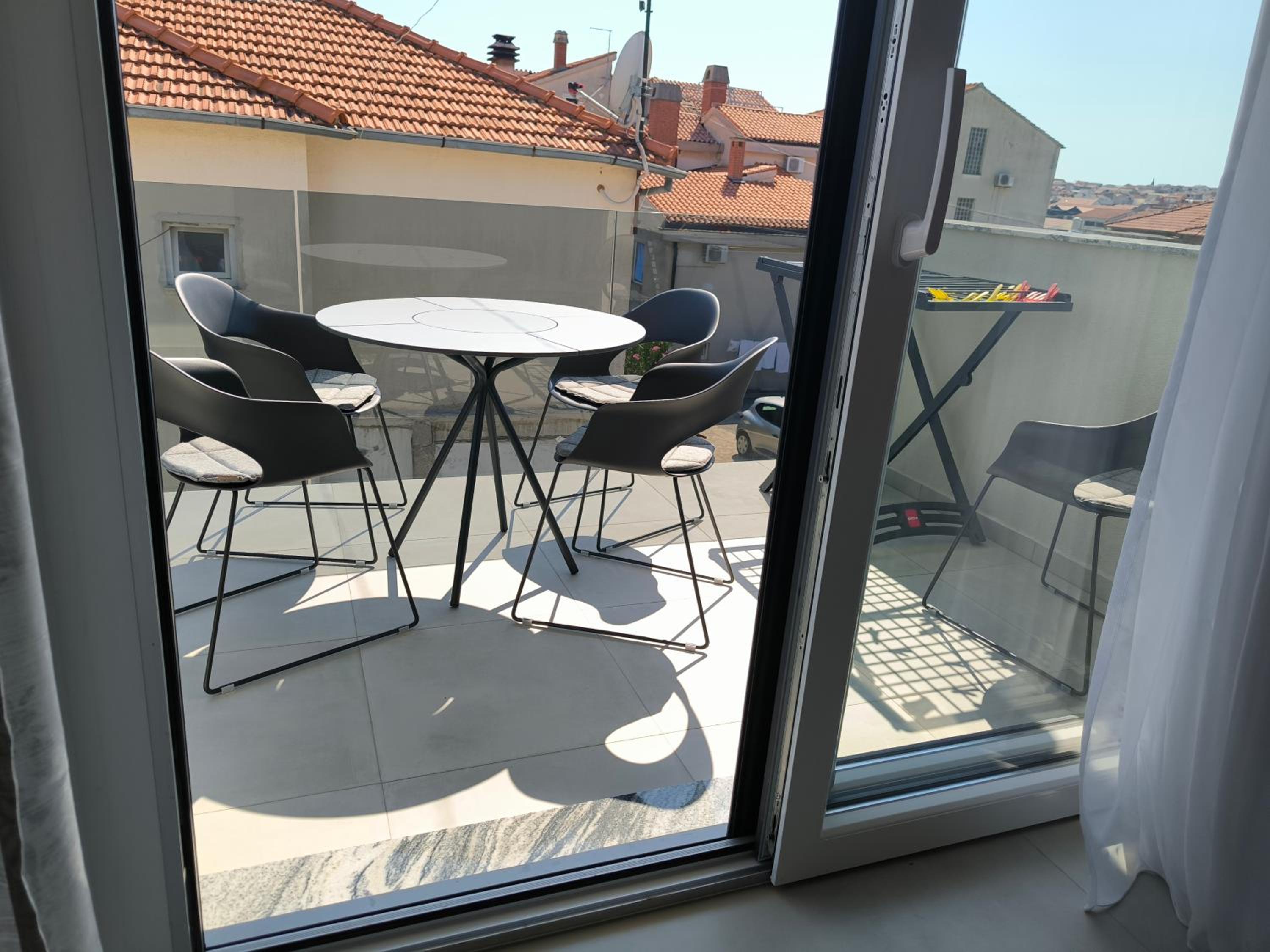 Luxury Apartments Marina View