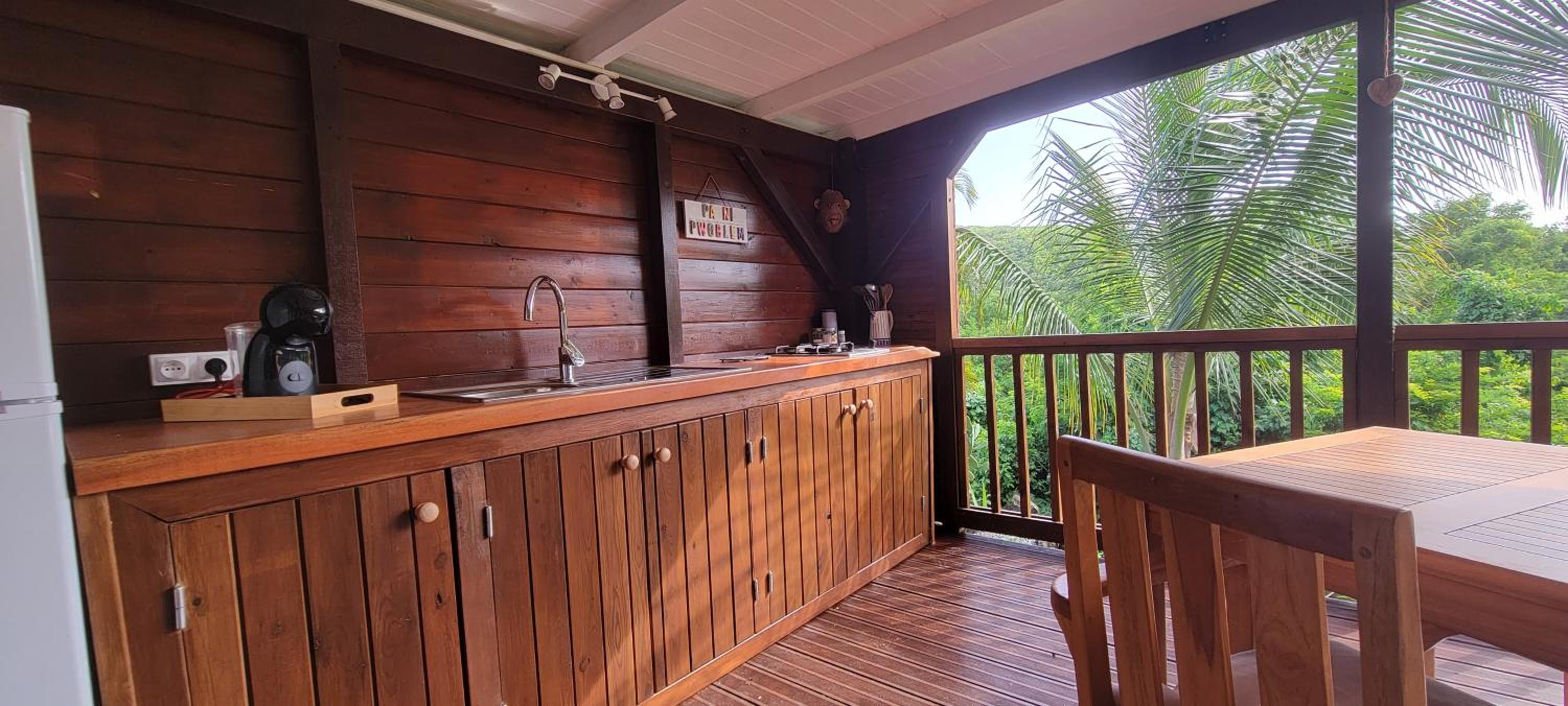 Habitation Colas view 2