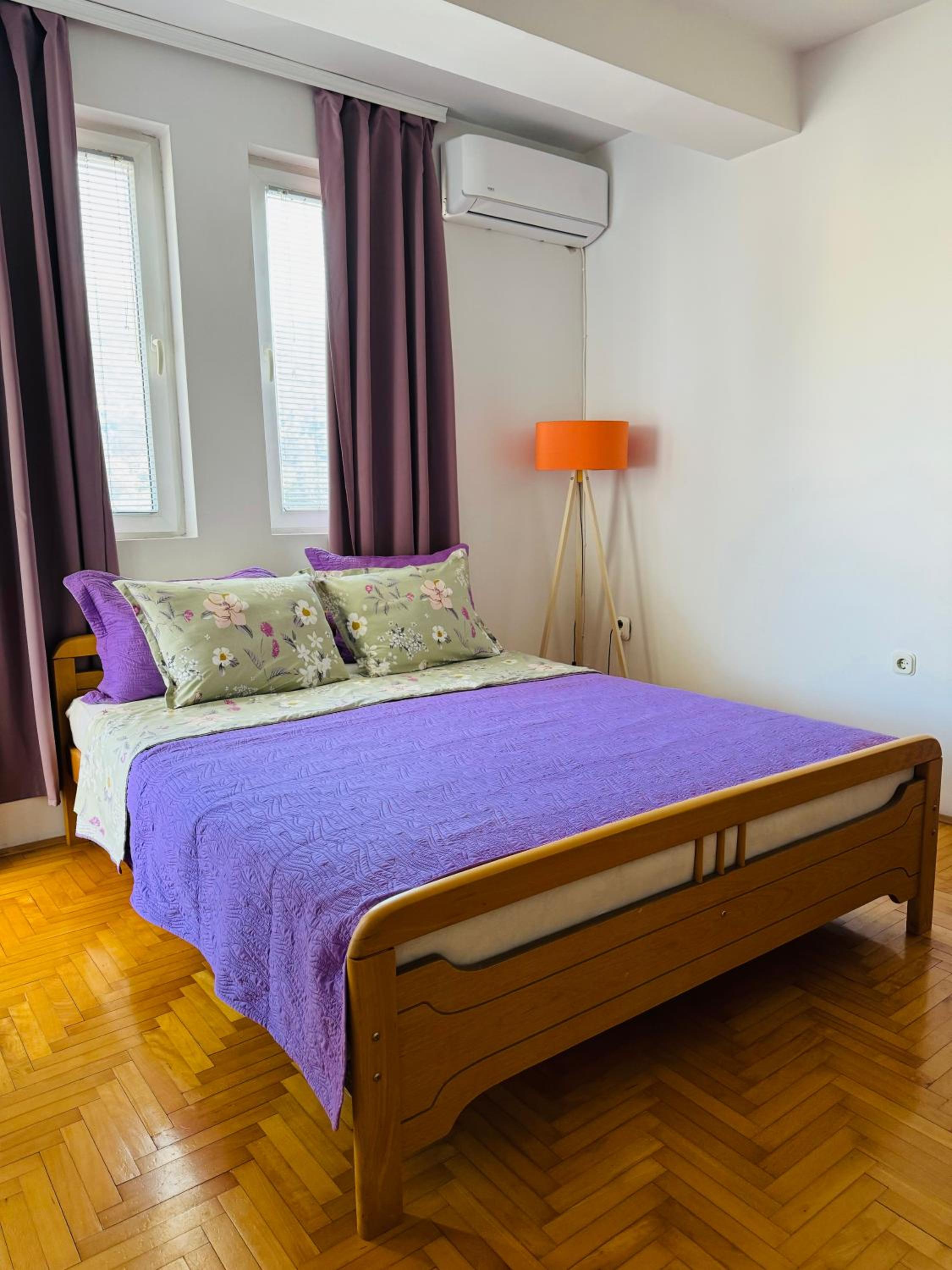 Jana's Apartment,100 meters to the lake,Free Parking view 2