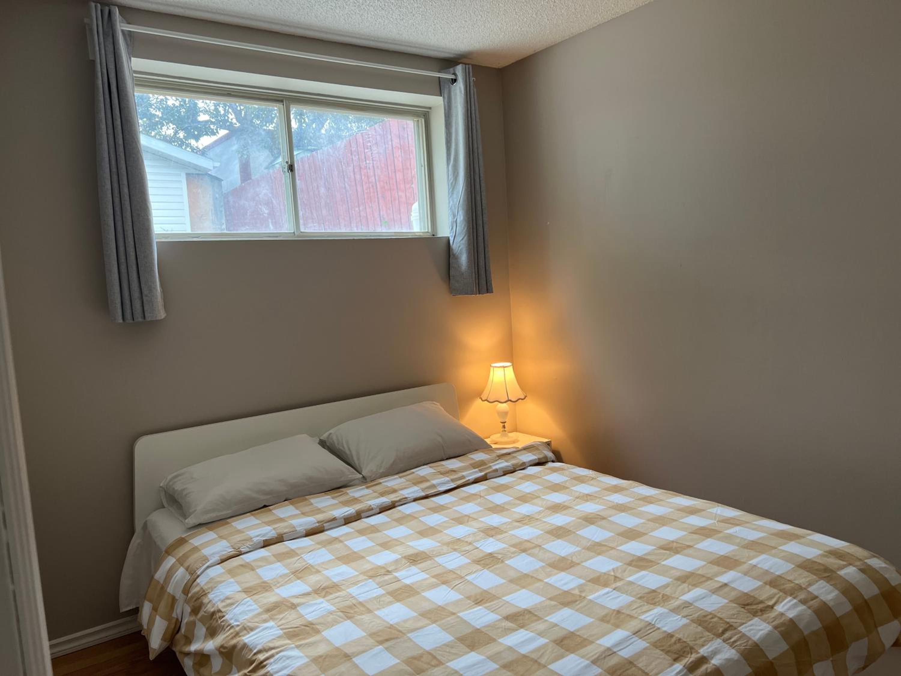 Modern Single house-Great deal for longer Stay