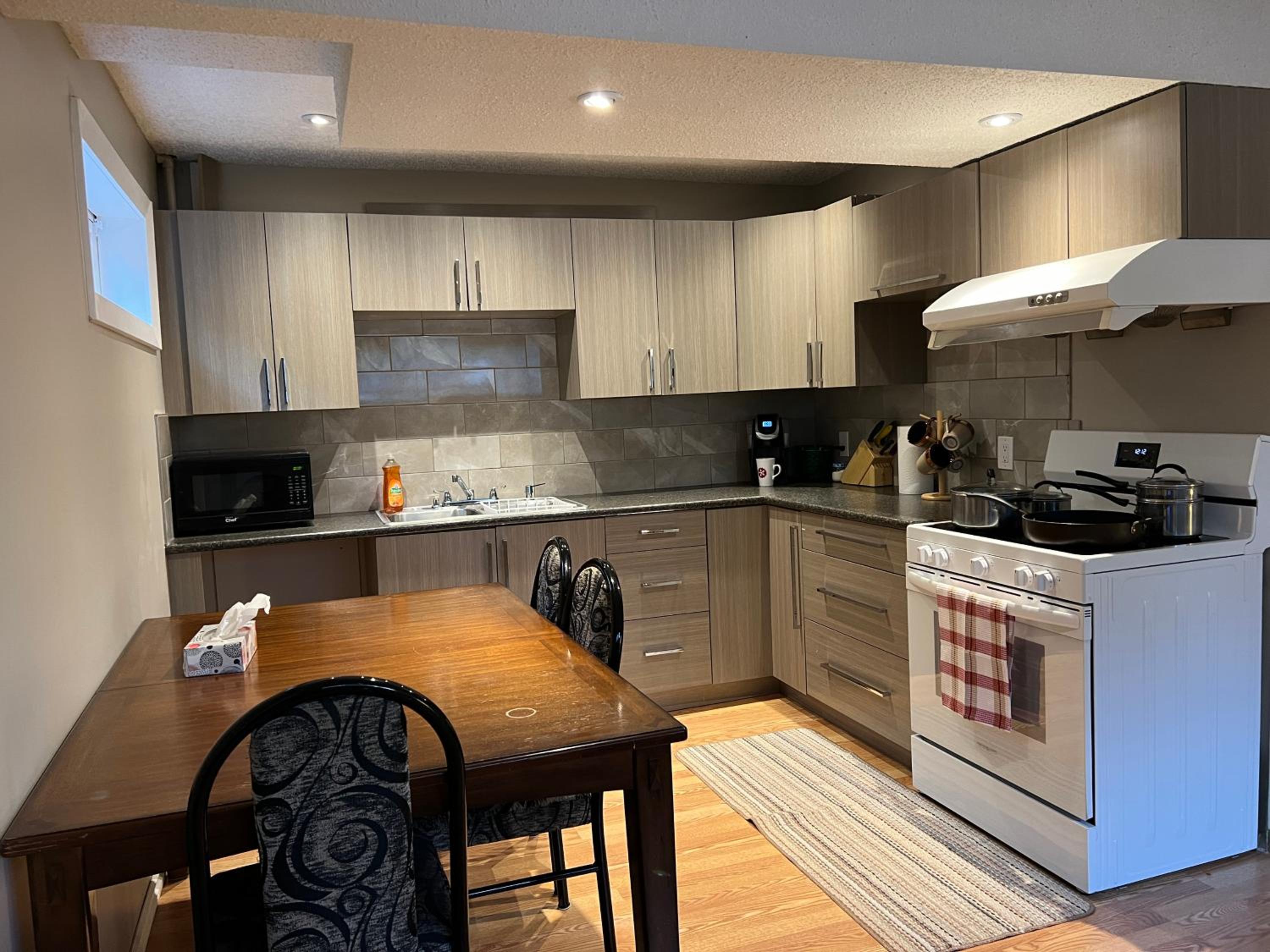 Modern Single house-Great deal for longer Stay