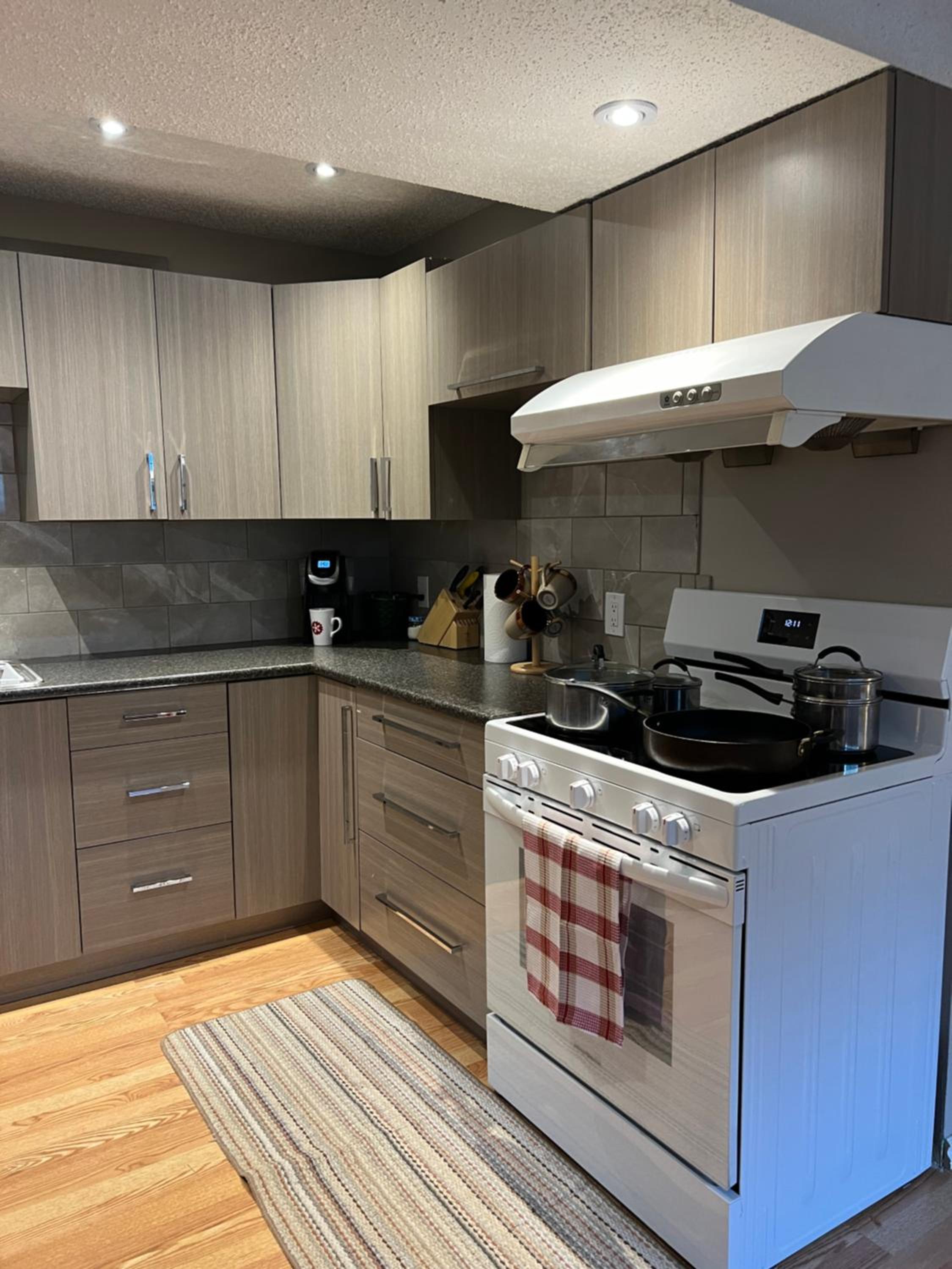 Modern Single house-Great deal for longer Stay