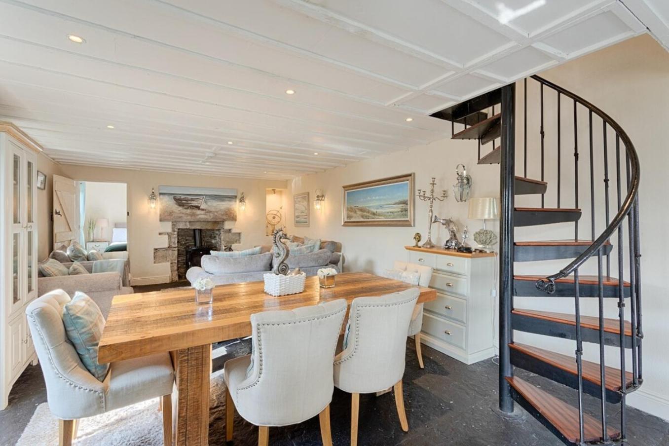The Boathouse on the Atlantic Sea view 5