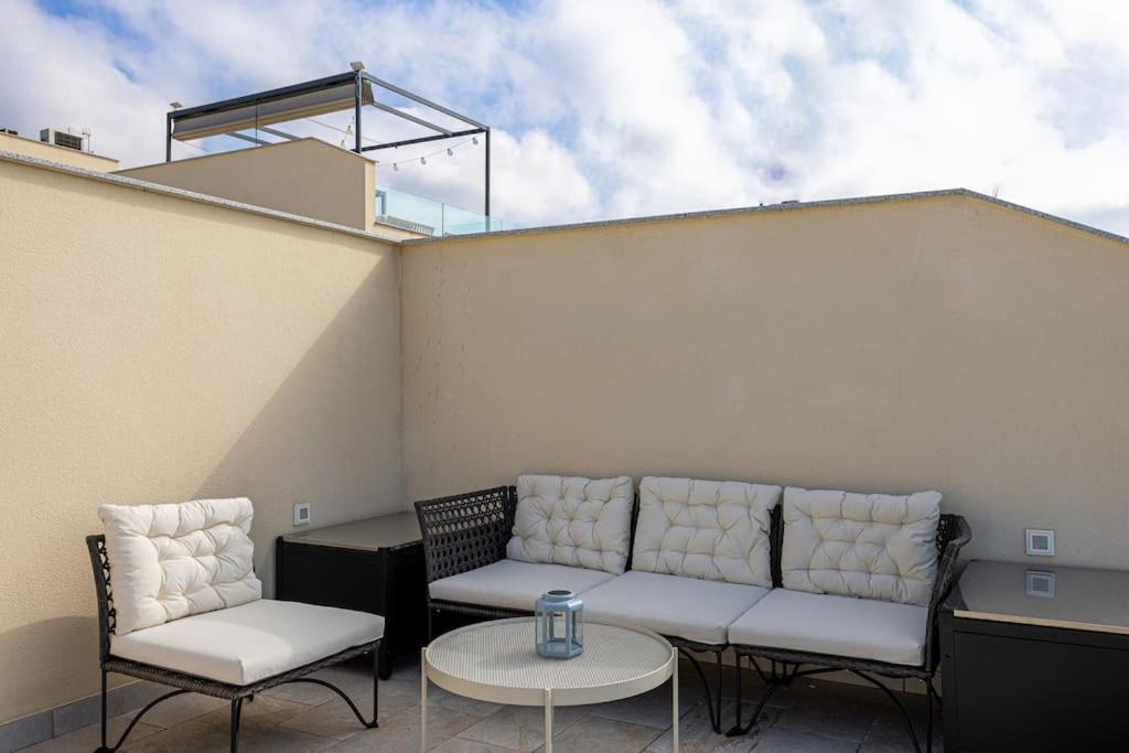 Marinsa Beach,3 bed penthouse photo 5