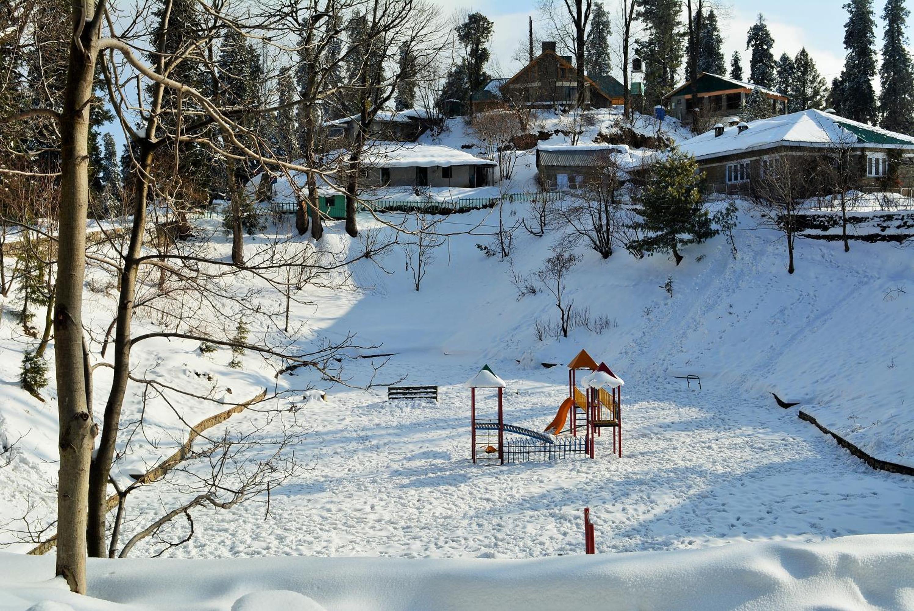 Valley View Residence Kalabagh