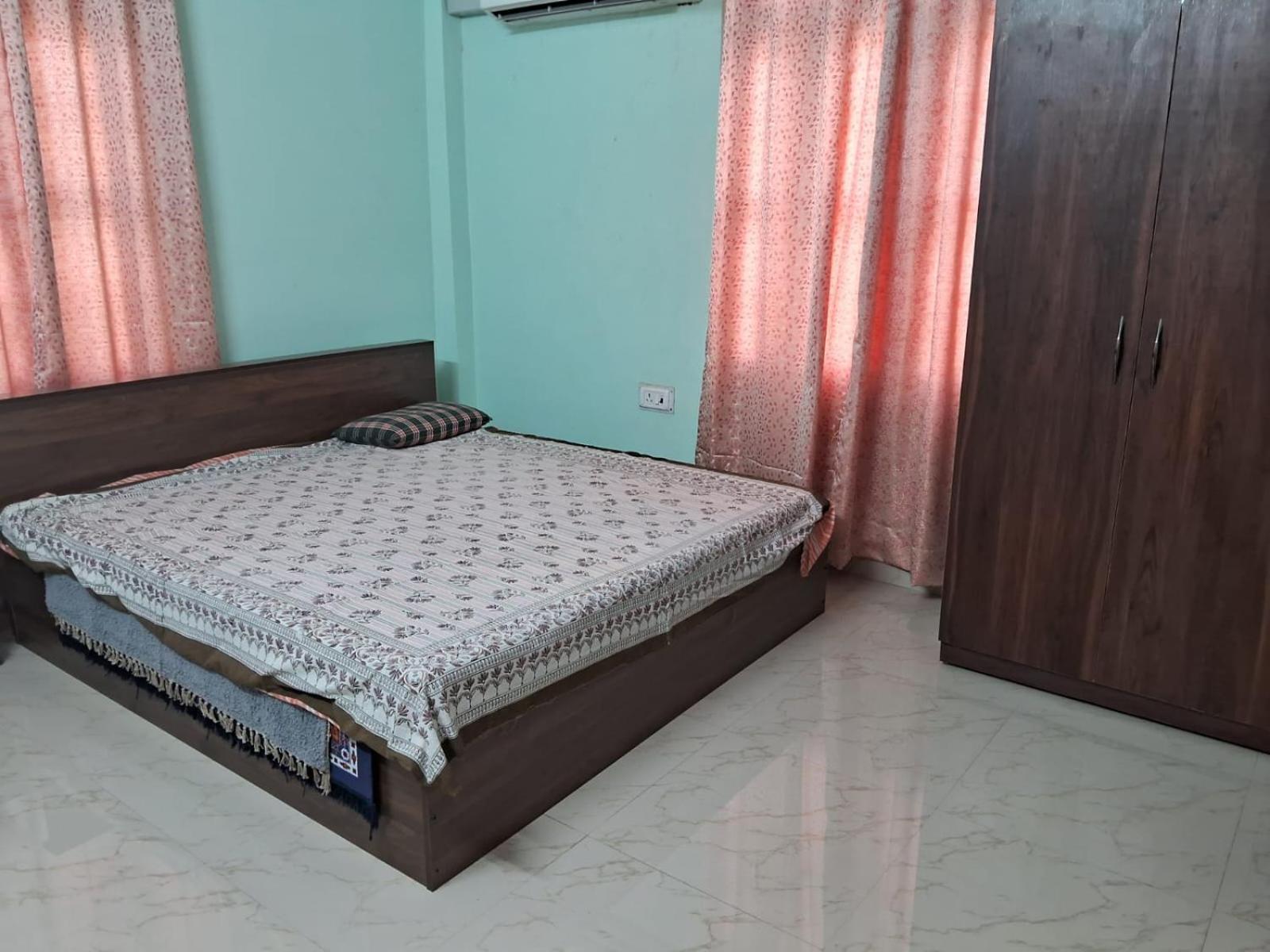 Uttarayana Home Stay