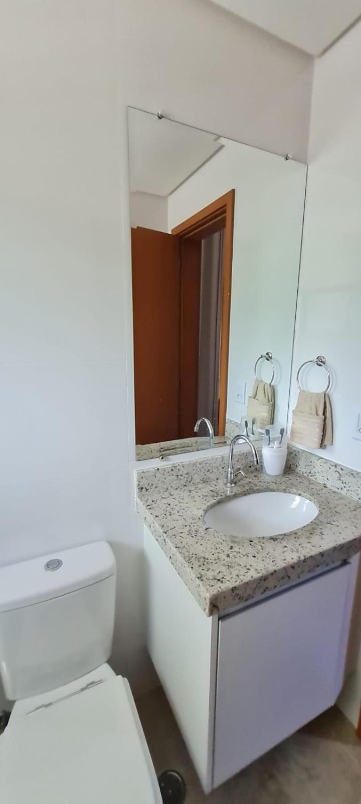 Apto Novo Toninhas 500mts praia