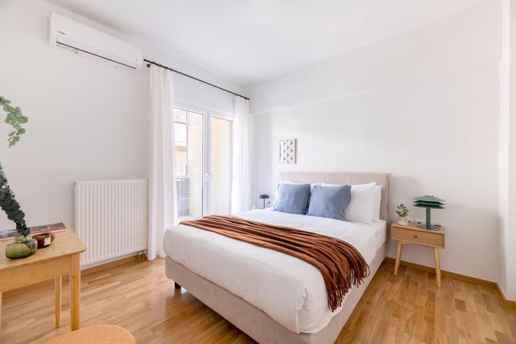 Marousi Urban Escape 2BD Apartment by UPSTREET photo 3