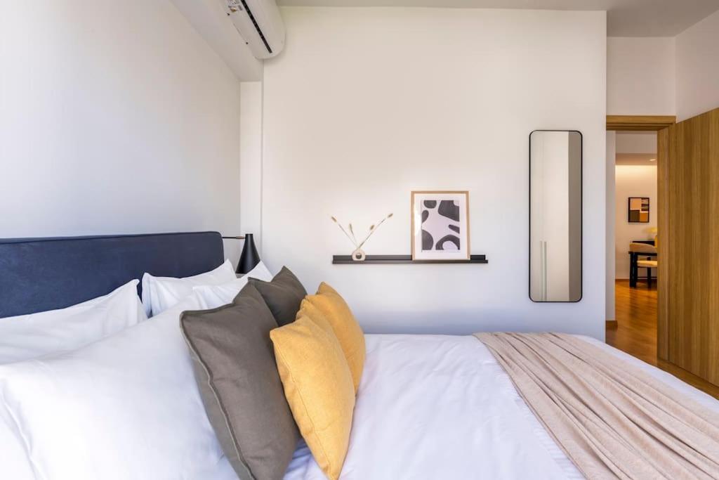 Marousi Urban Escape 2BD Apartment by UPSTREET photo 2