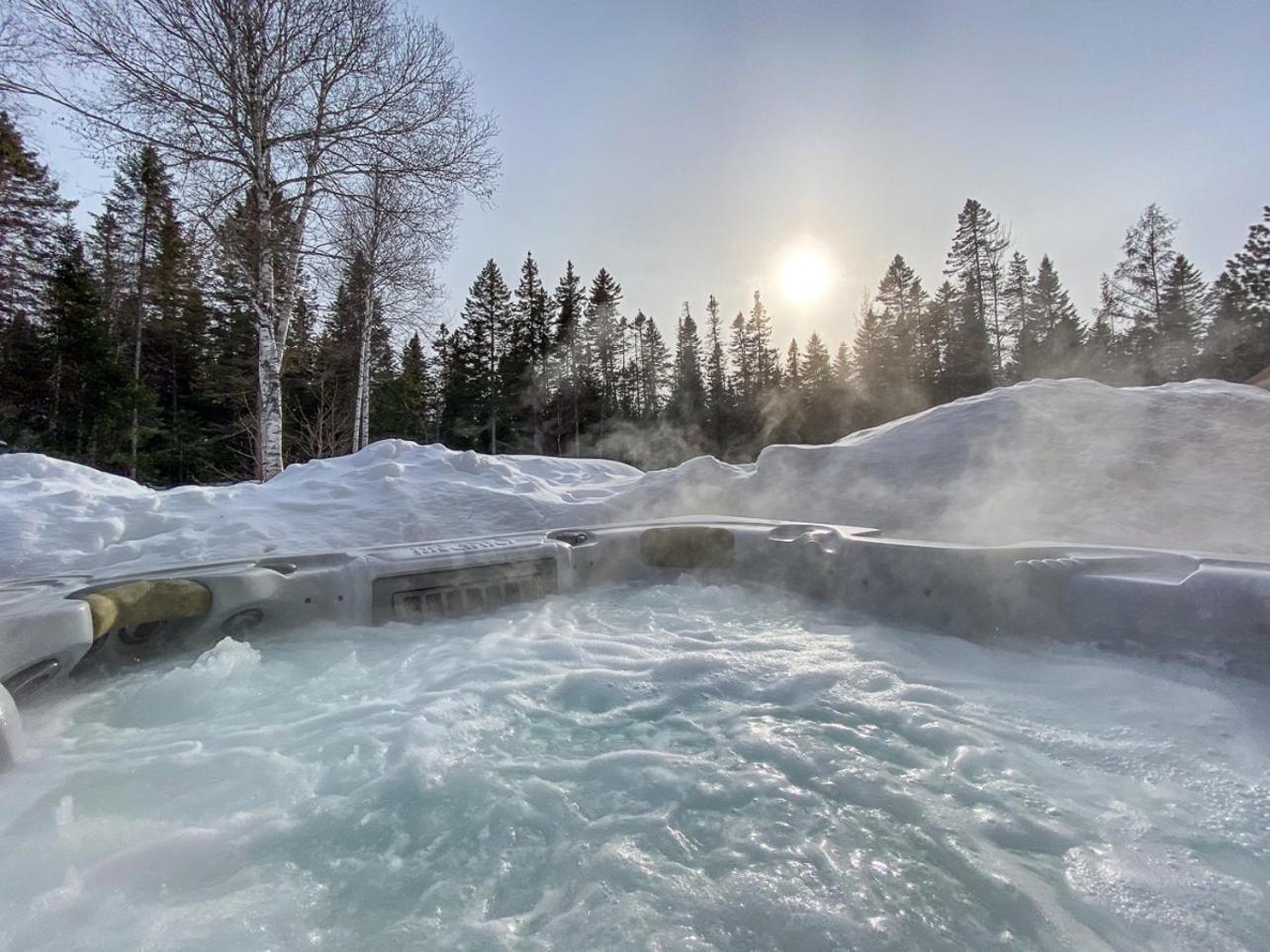 Le Maoli Mini retreat Escape with hot tub