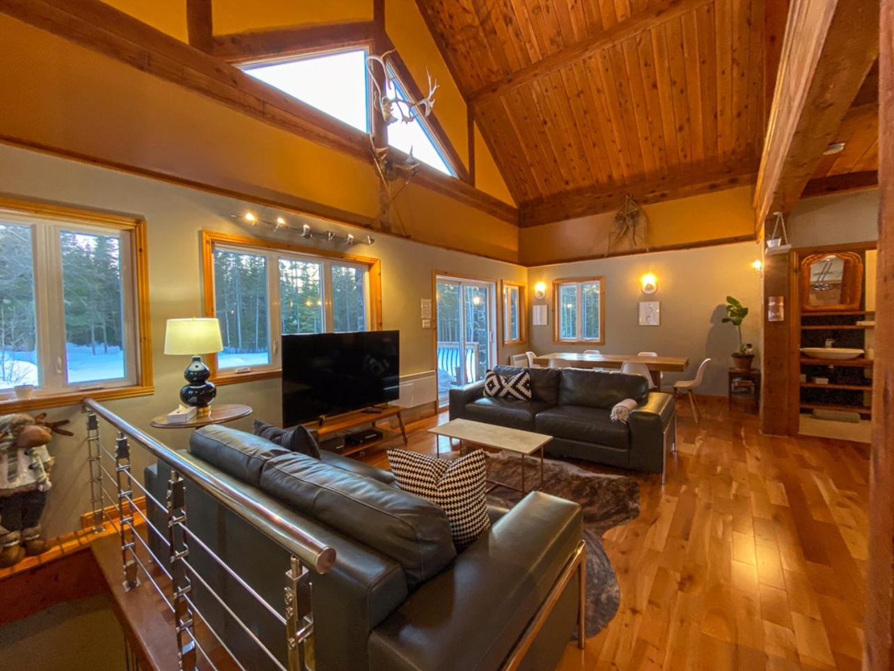 Le Maoli Mini retreat Escape with hot tub