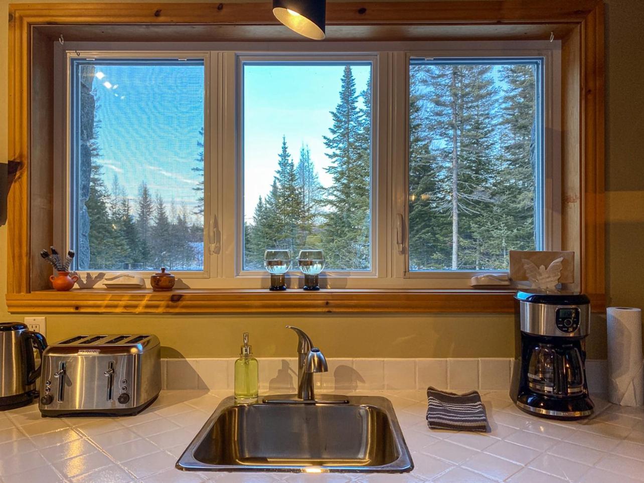 Le Maoli Mini retreat Escape with hot tub