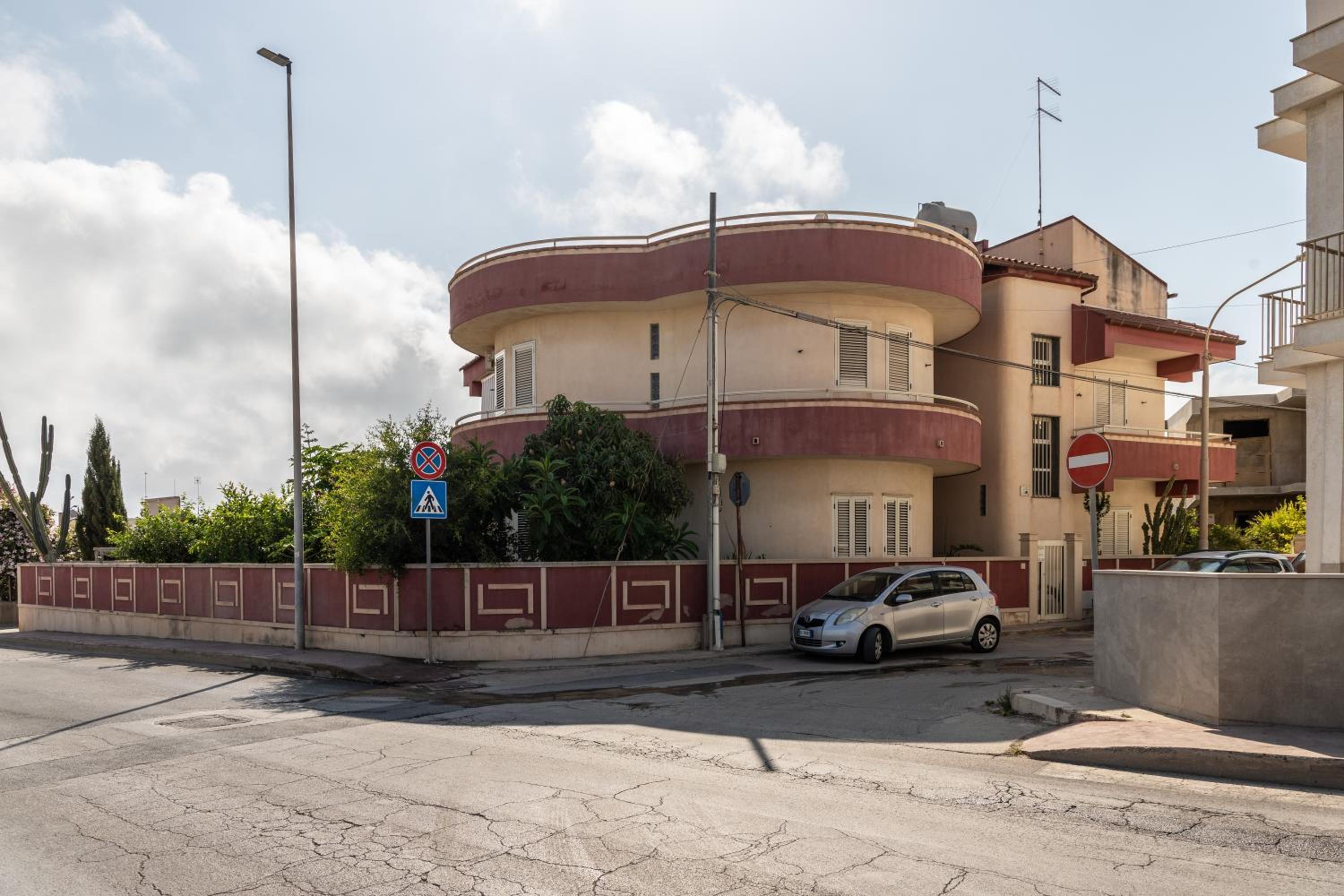 Upper Scoglitti